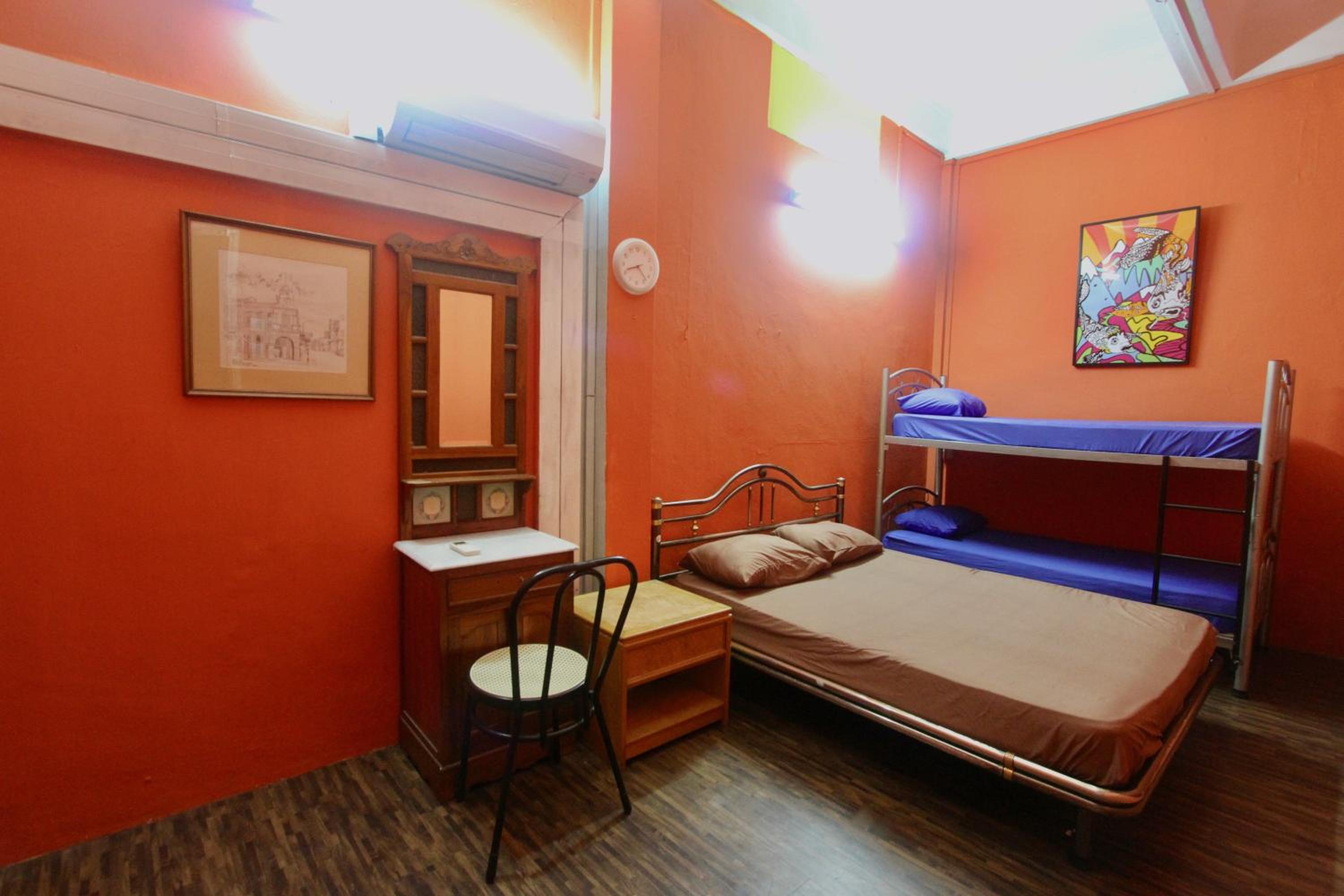 Backpacker Cozy Corner Guesthouse