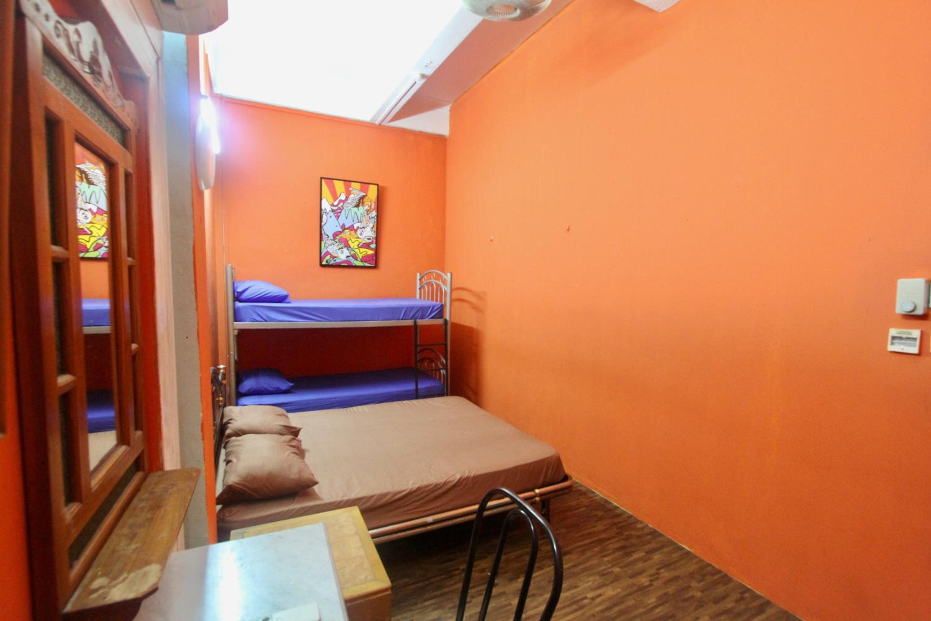 Backpacker Cozy Corner Guesthouse