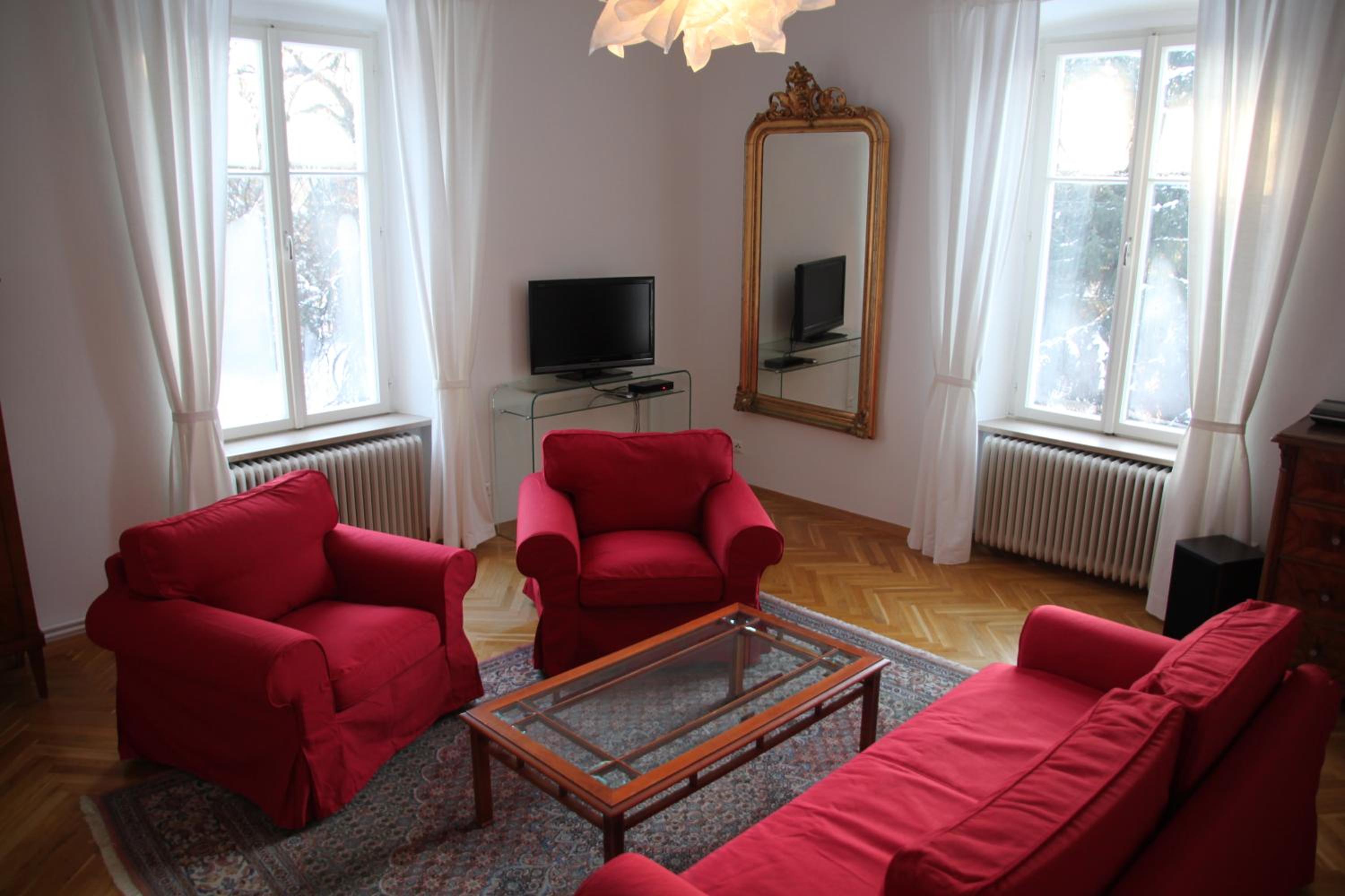 Villa Adrienne view 4