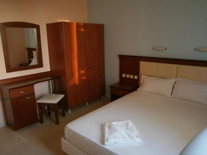 Laganas Vacations - Portego - Property Image 1