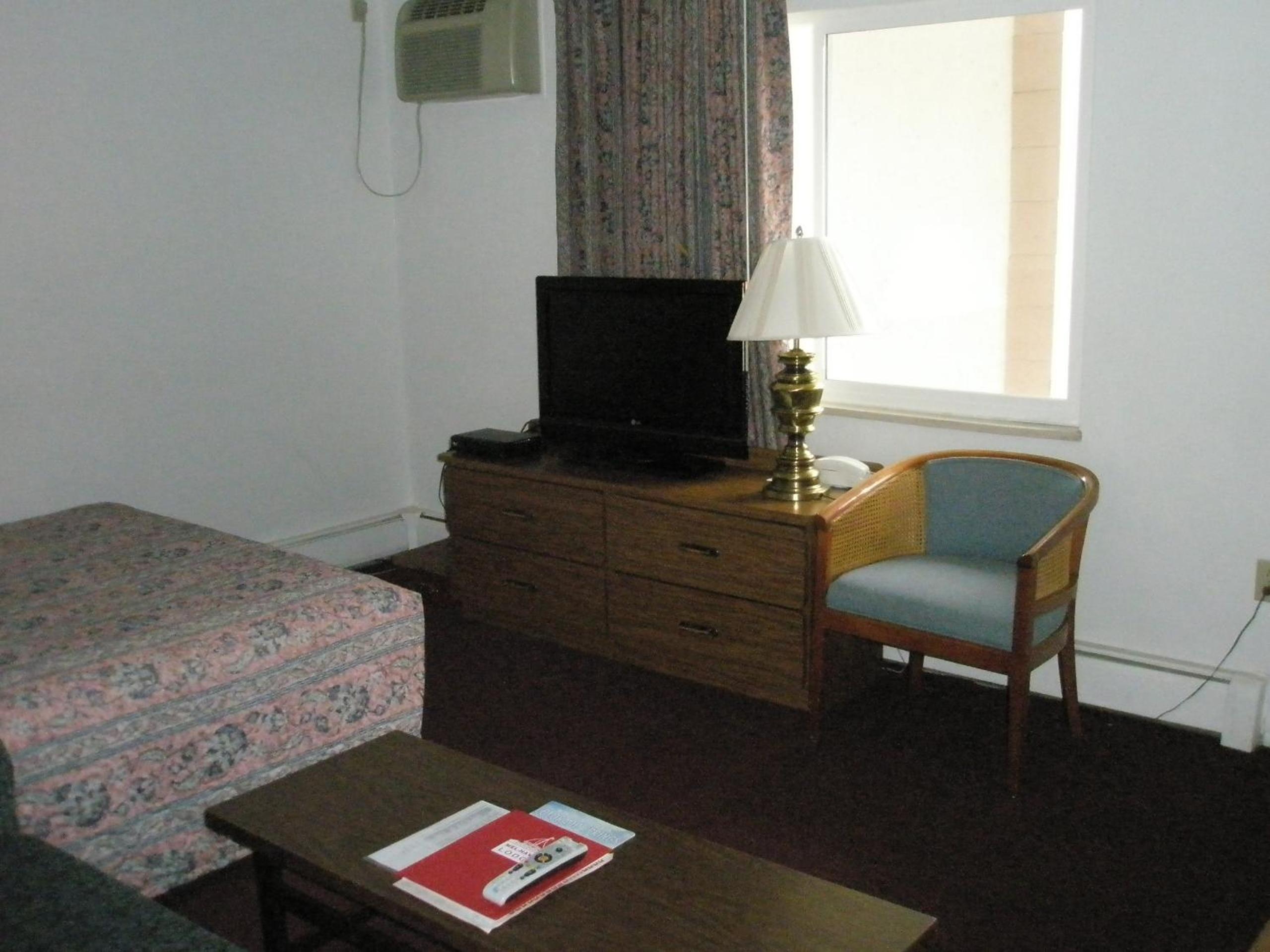 Mel Haven Motel view 2