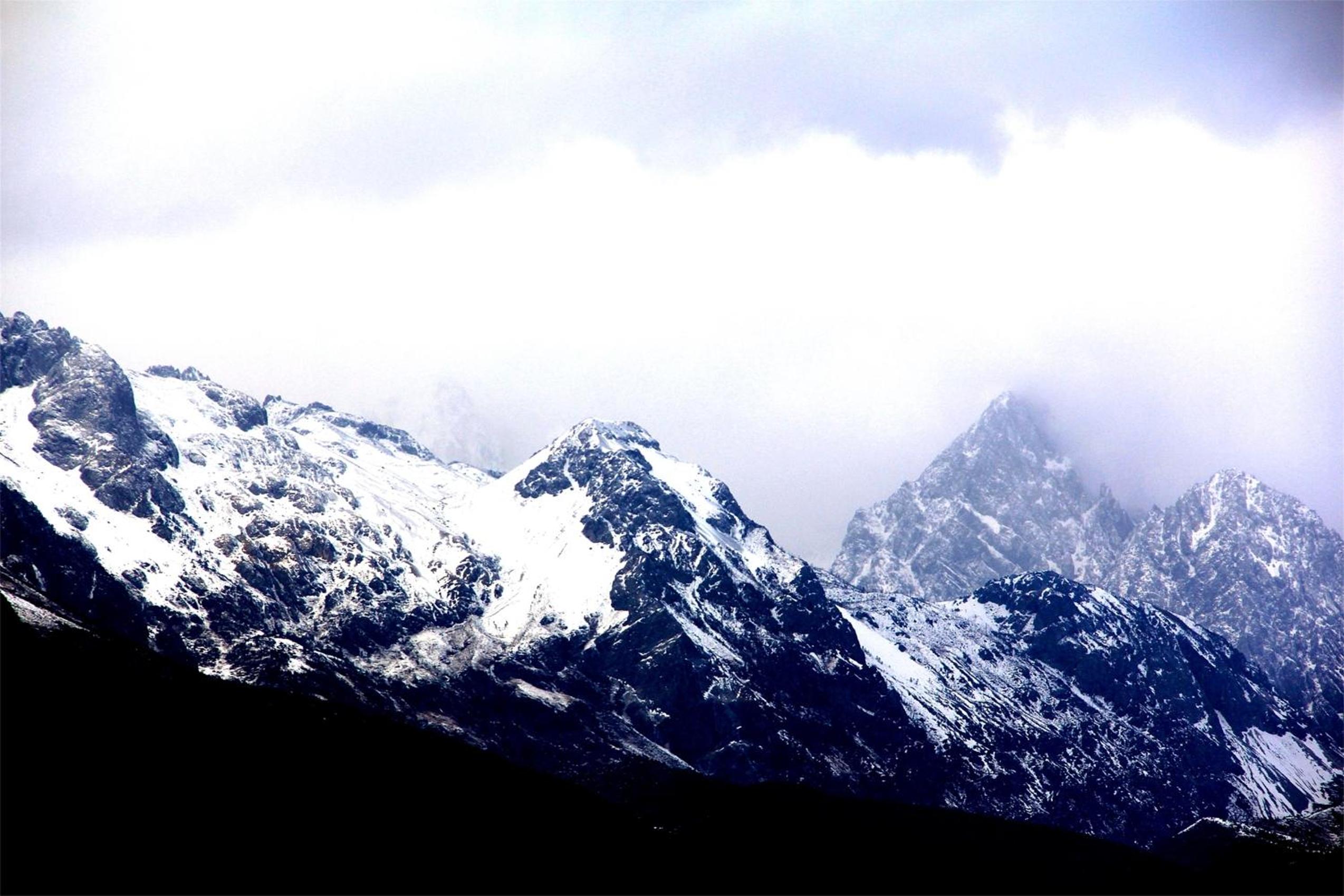 Lijiang Baisha Free Time Designed Hotel