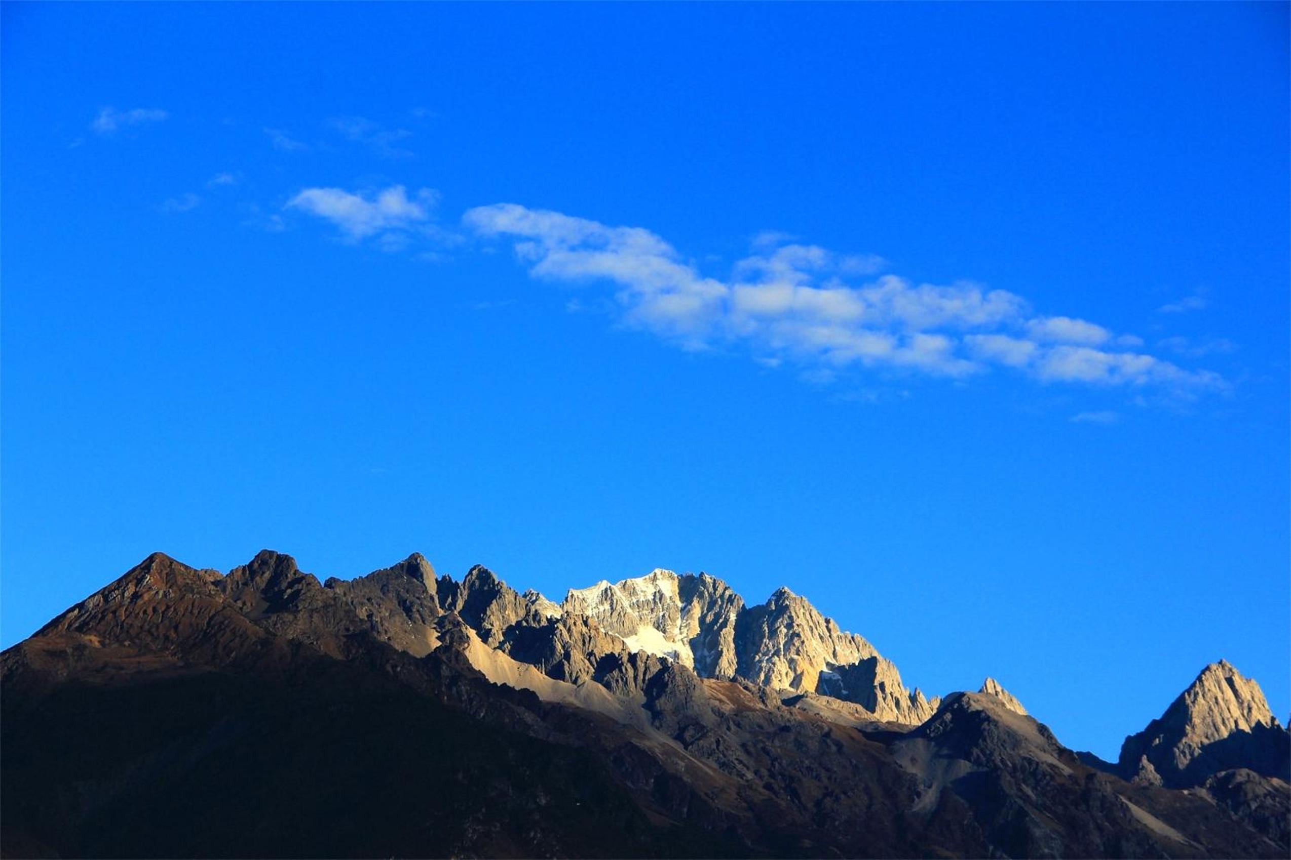 Lijiang Baisha Free Time Designed Hotel
