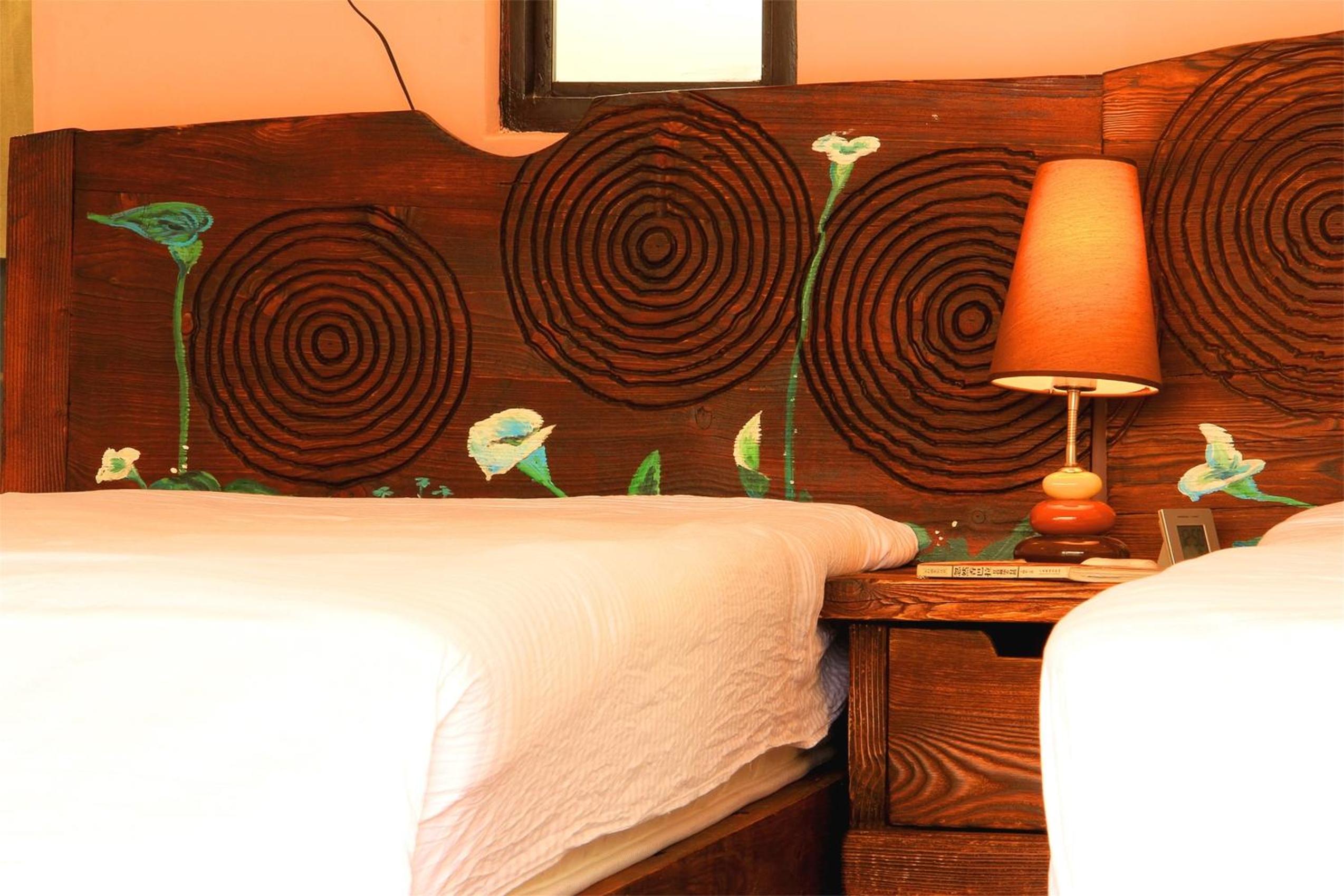 Lijiang Baisha Free Time Designed Hotel