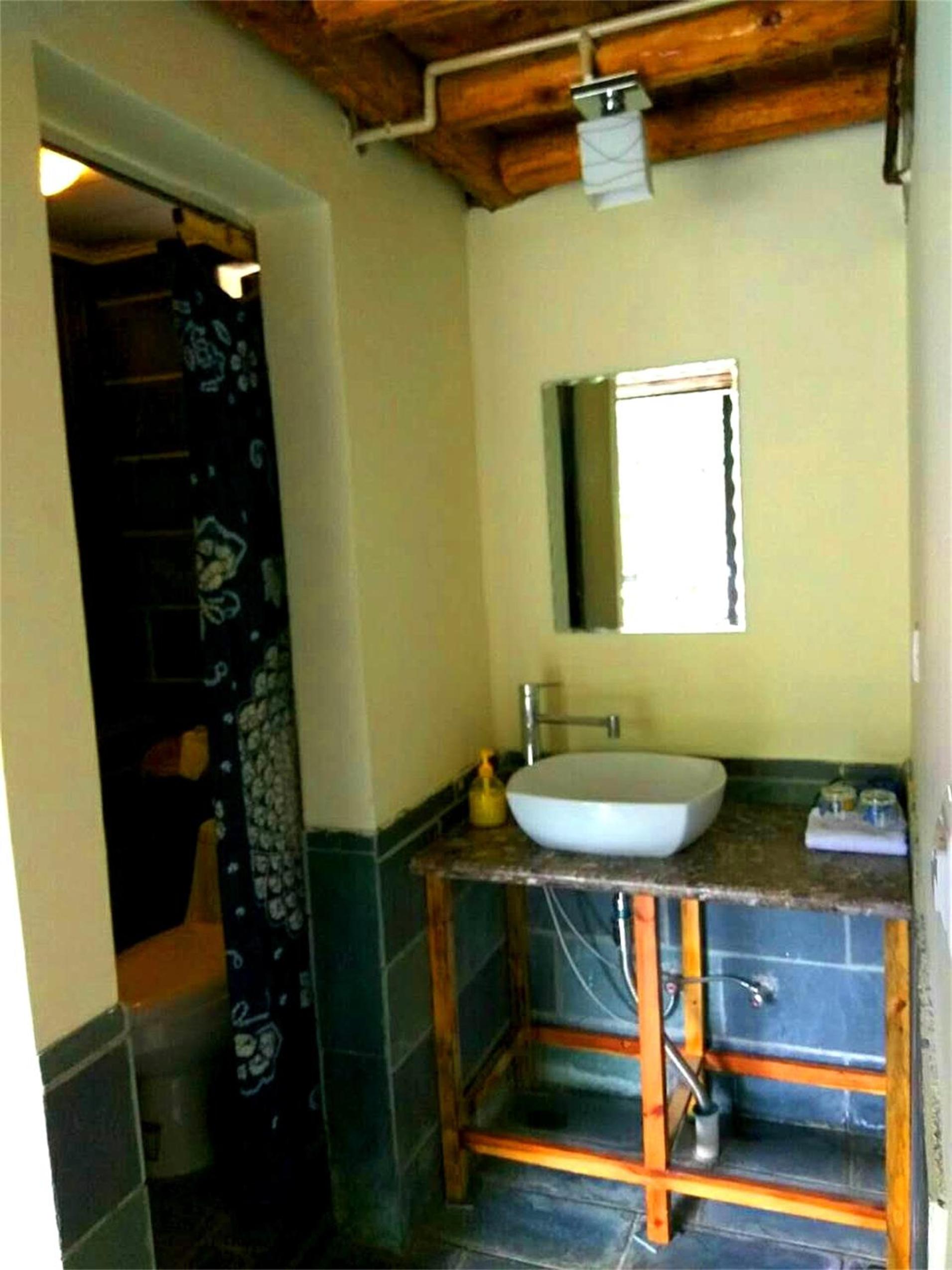 Lijiang Baisha Free Time Designed Hotel