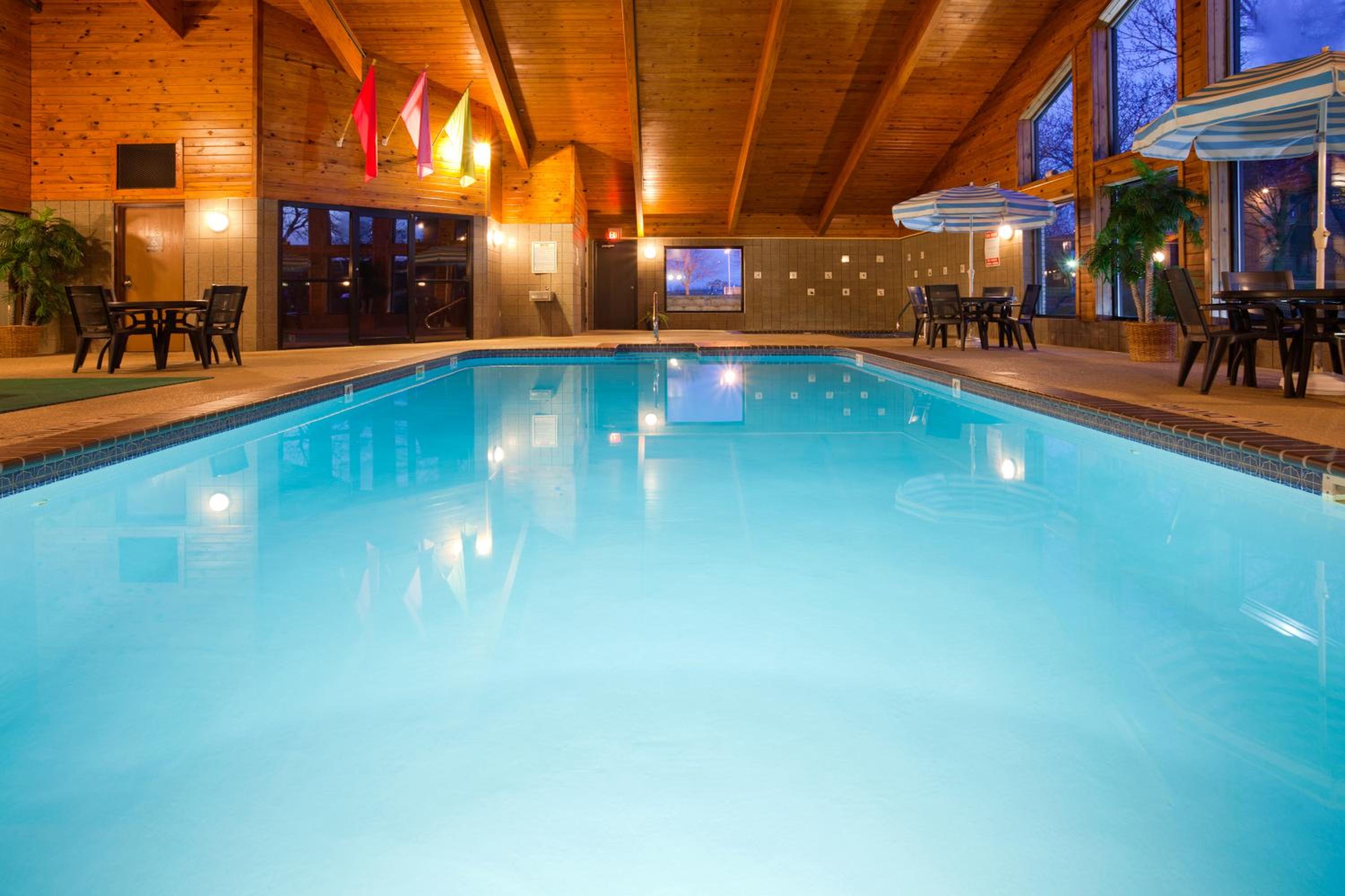 AmericInn by Wyndham Sayre