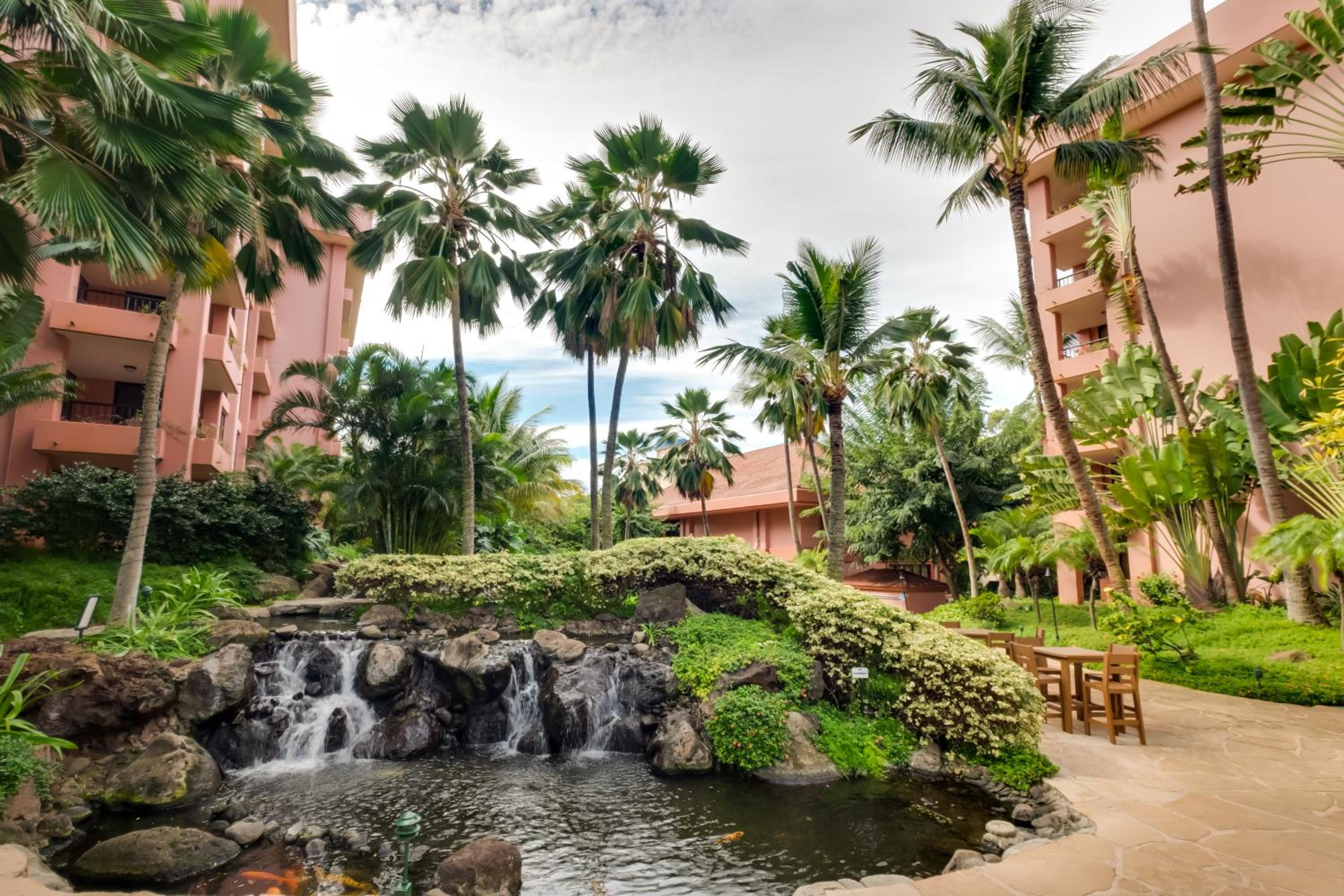 Kahana Falls Resort