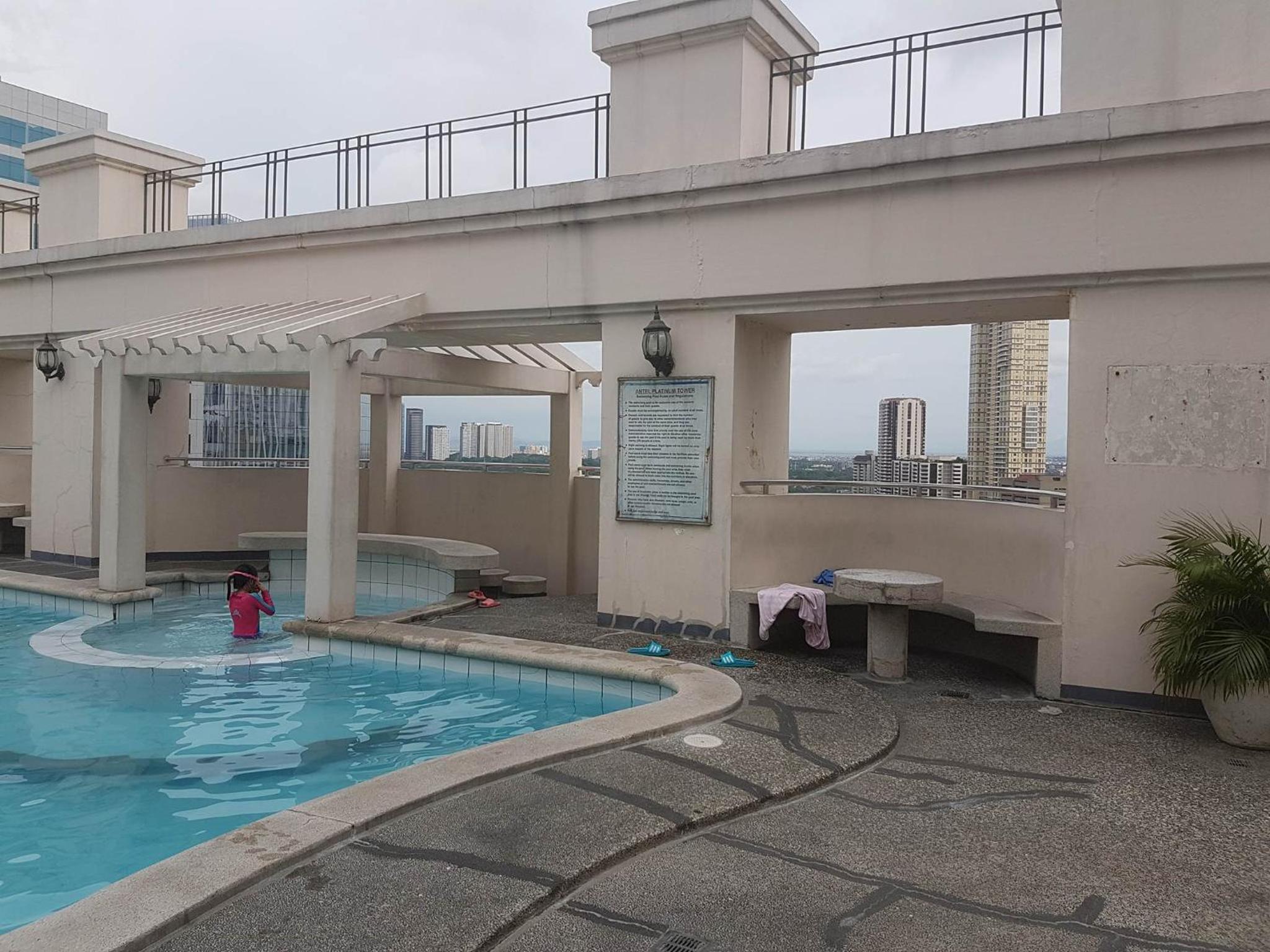 Luxury spacious 2BR in Salcedo Village