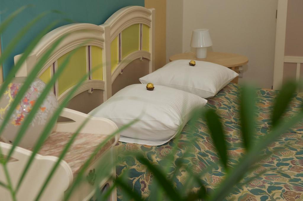 Wohnzimmer view 5