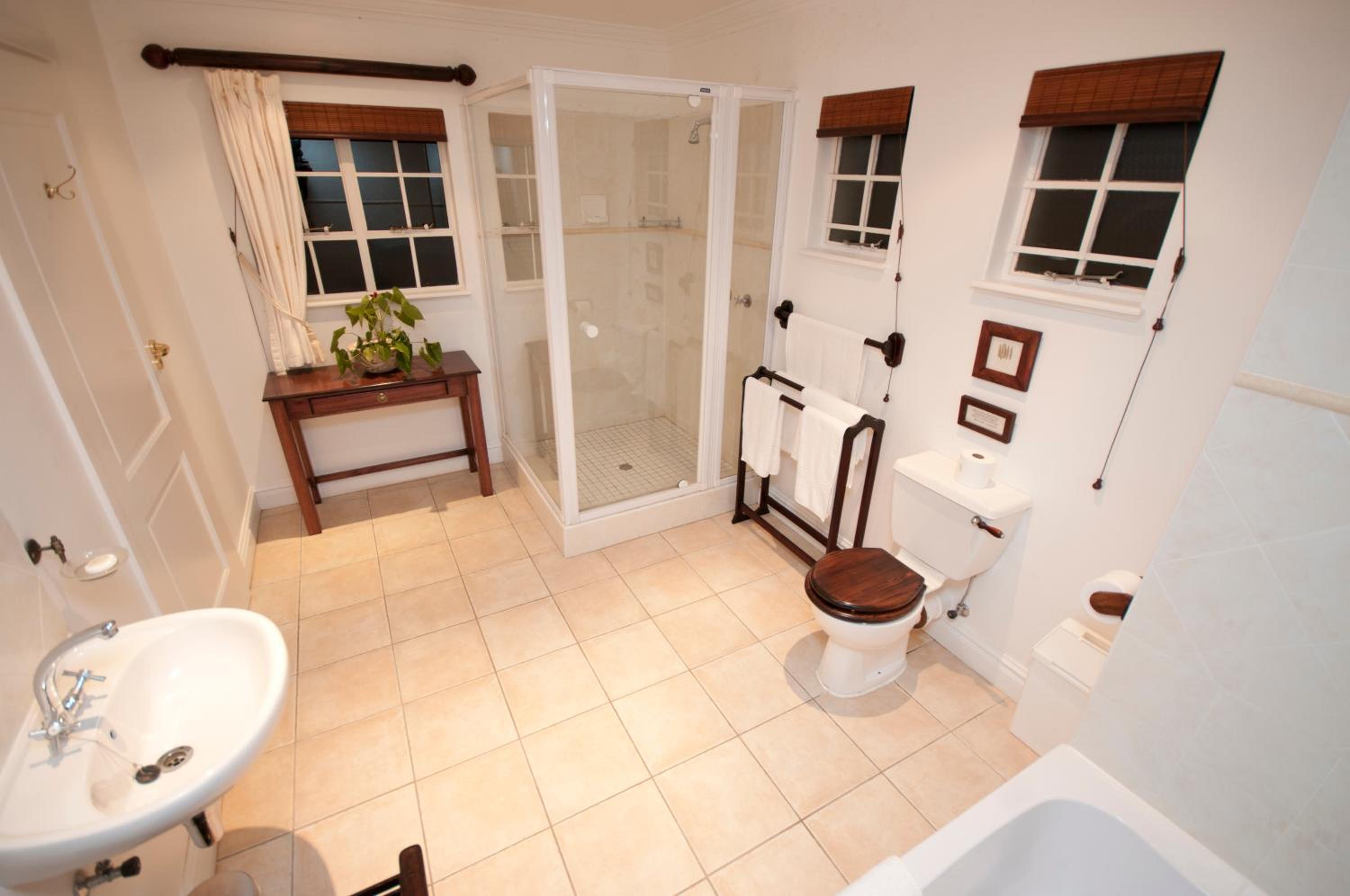 Moorcroft Manor Boutique Country Hotel