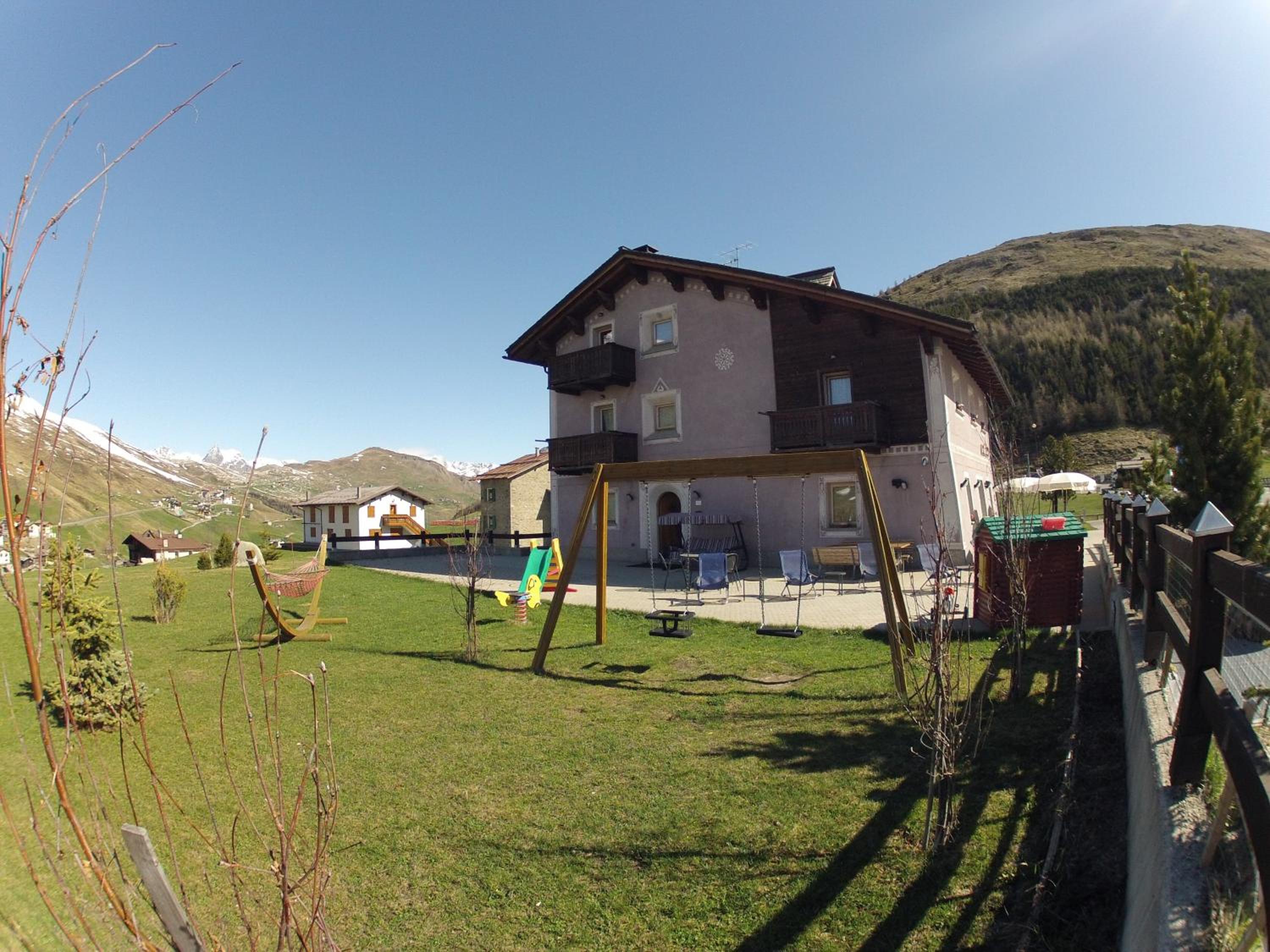 Photo 7