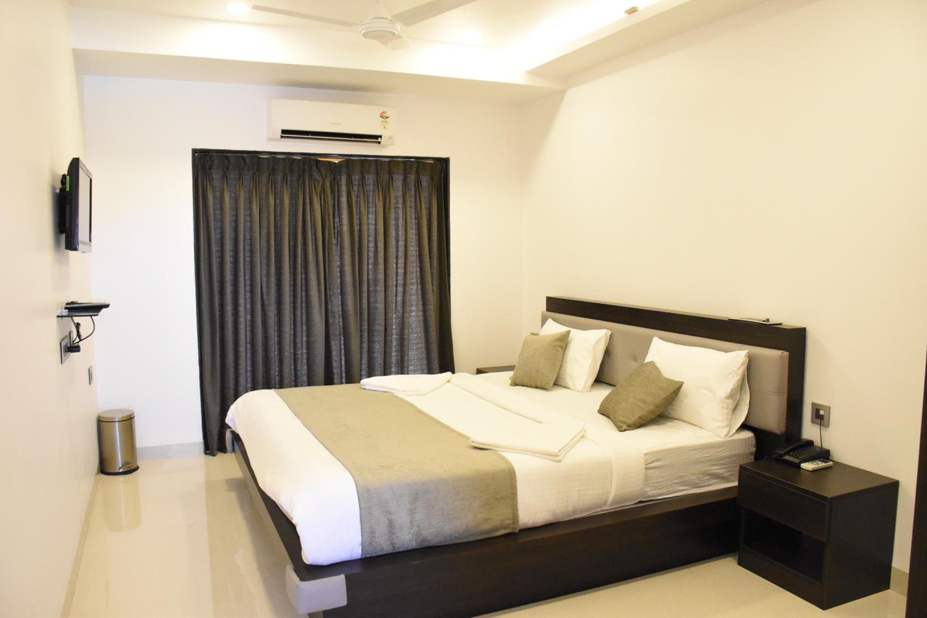 Athi Resorts