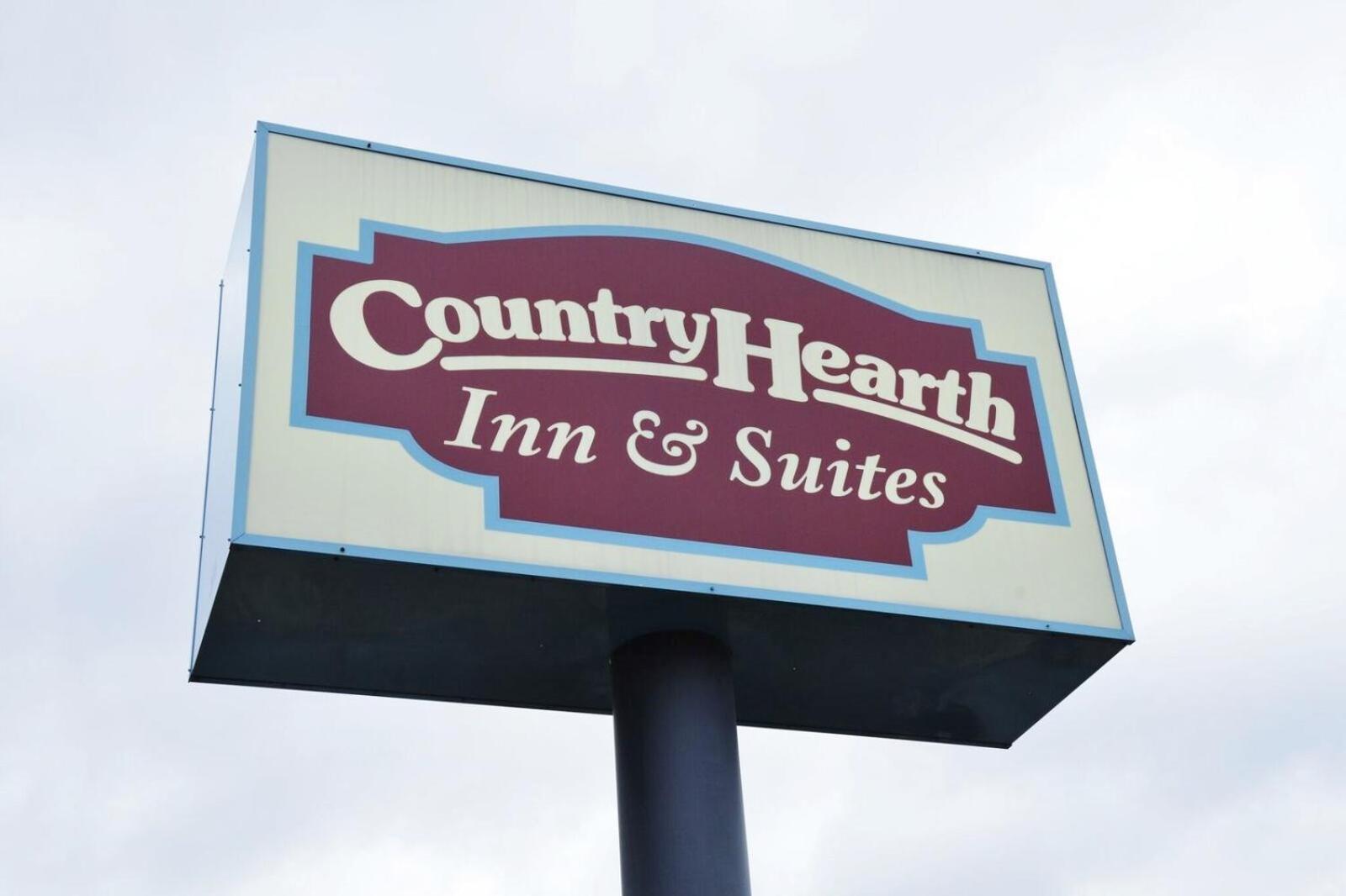 Country Hearth Inn & Suites - Kenton view 3