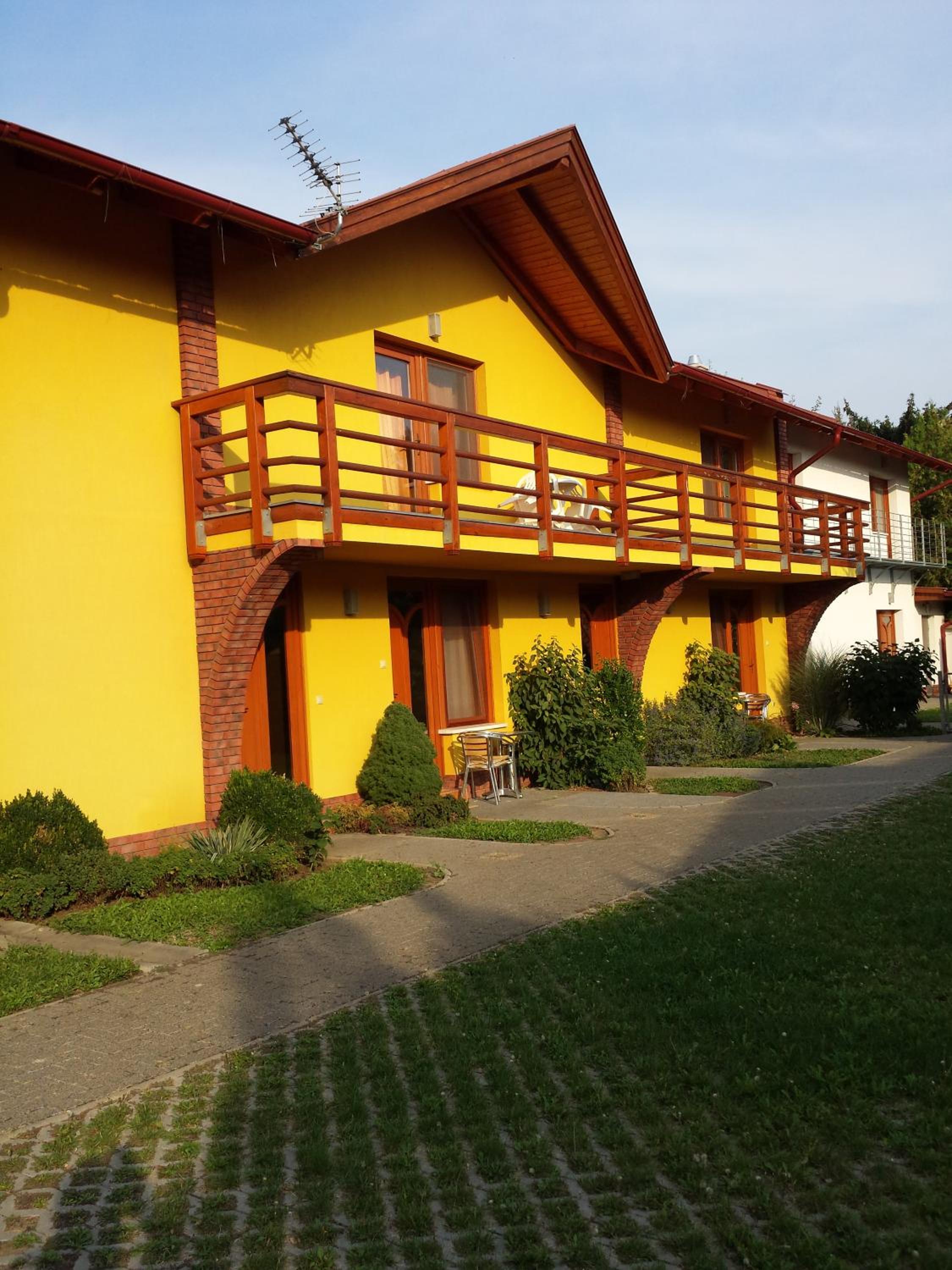 OKKER Apartman view 2
