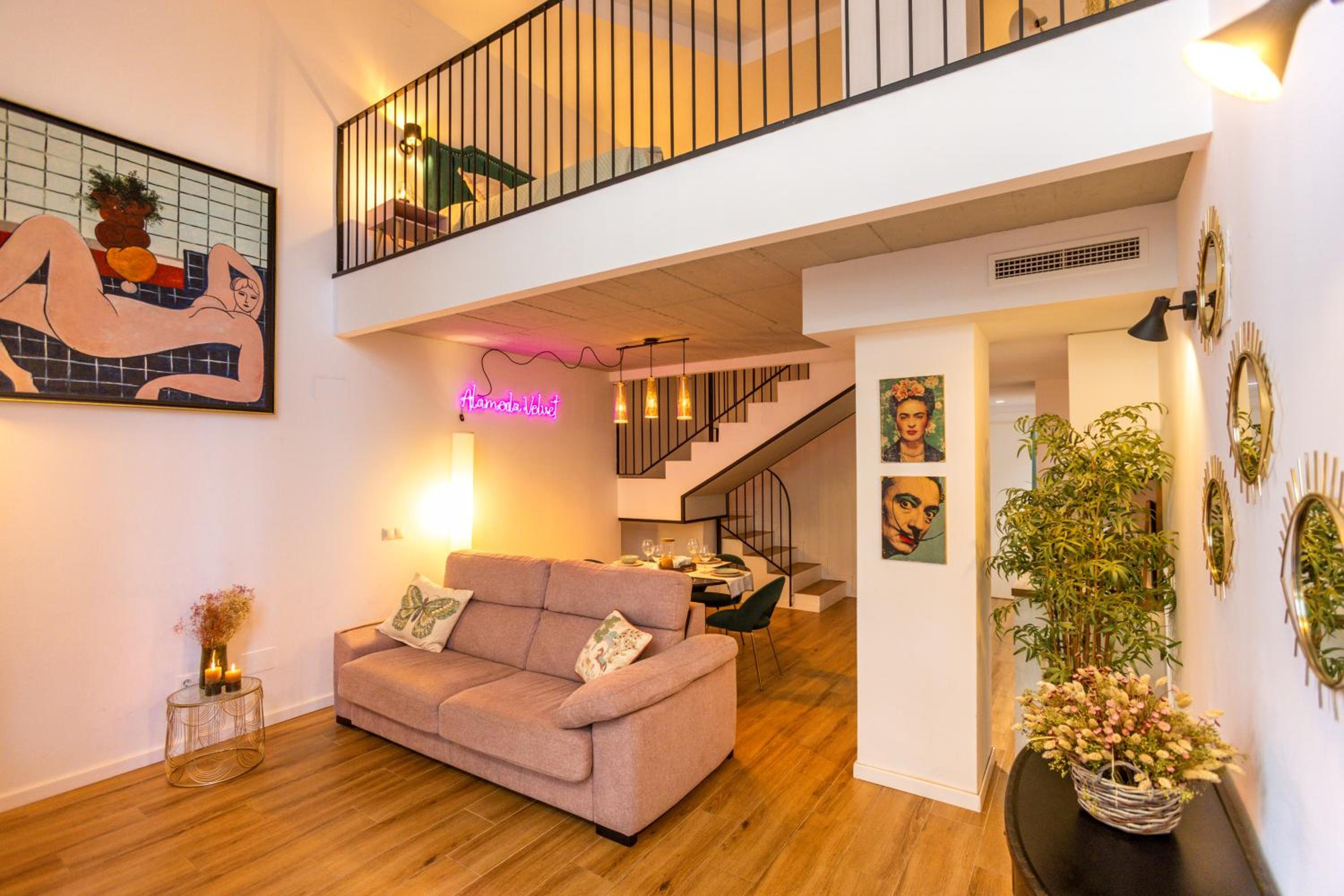 Alameda Velvet, loft en ciudad de las ciencias en Valencia