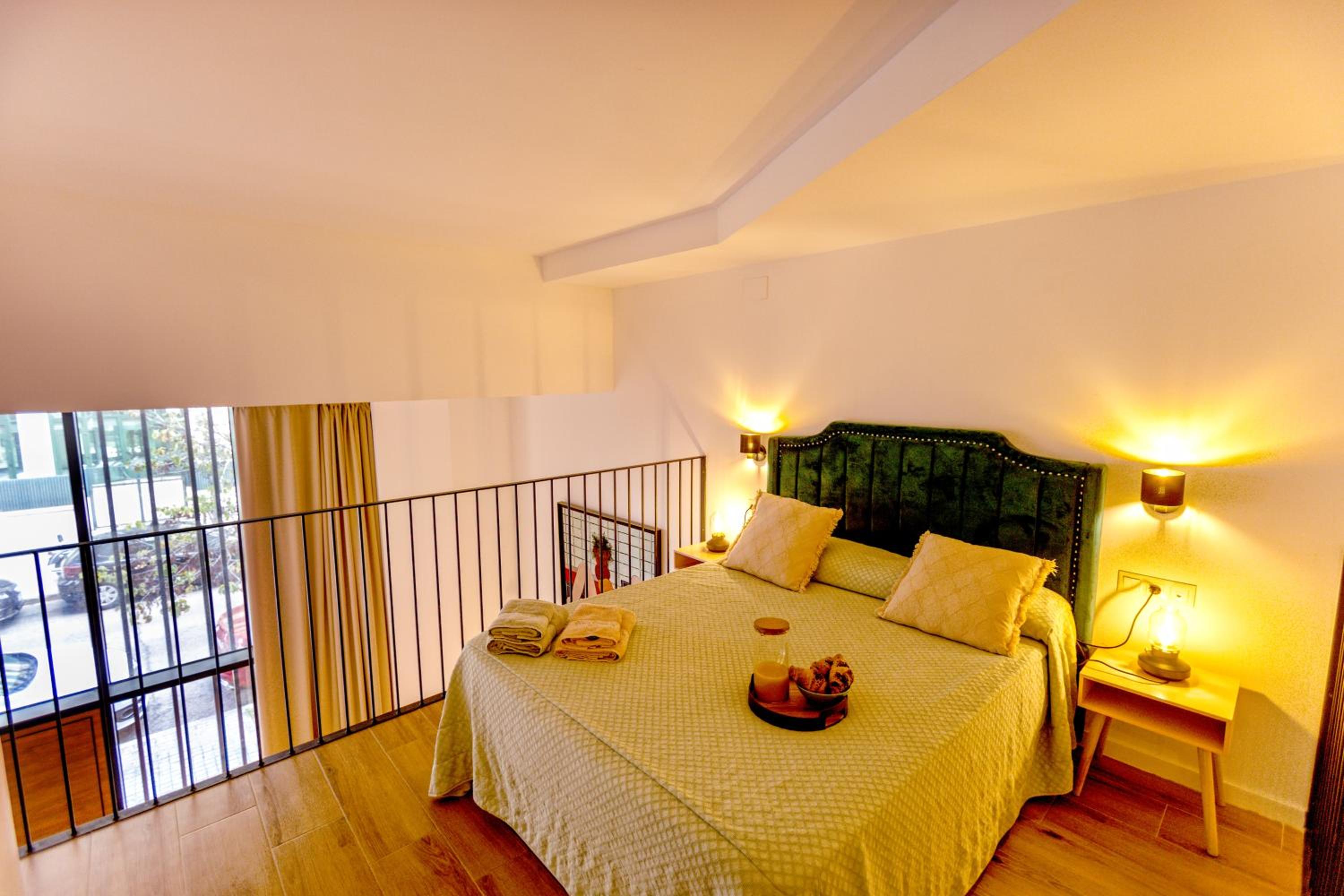 Alameda Velvet, loft en ciudad de las ciencias en Valencia