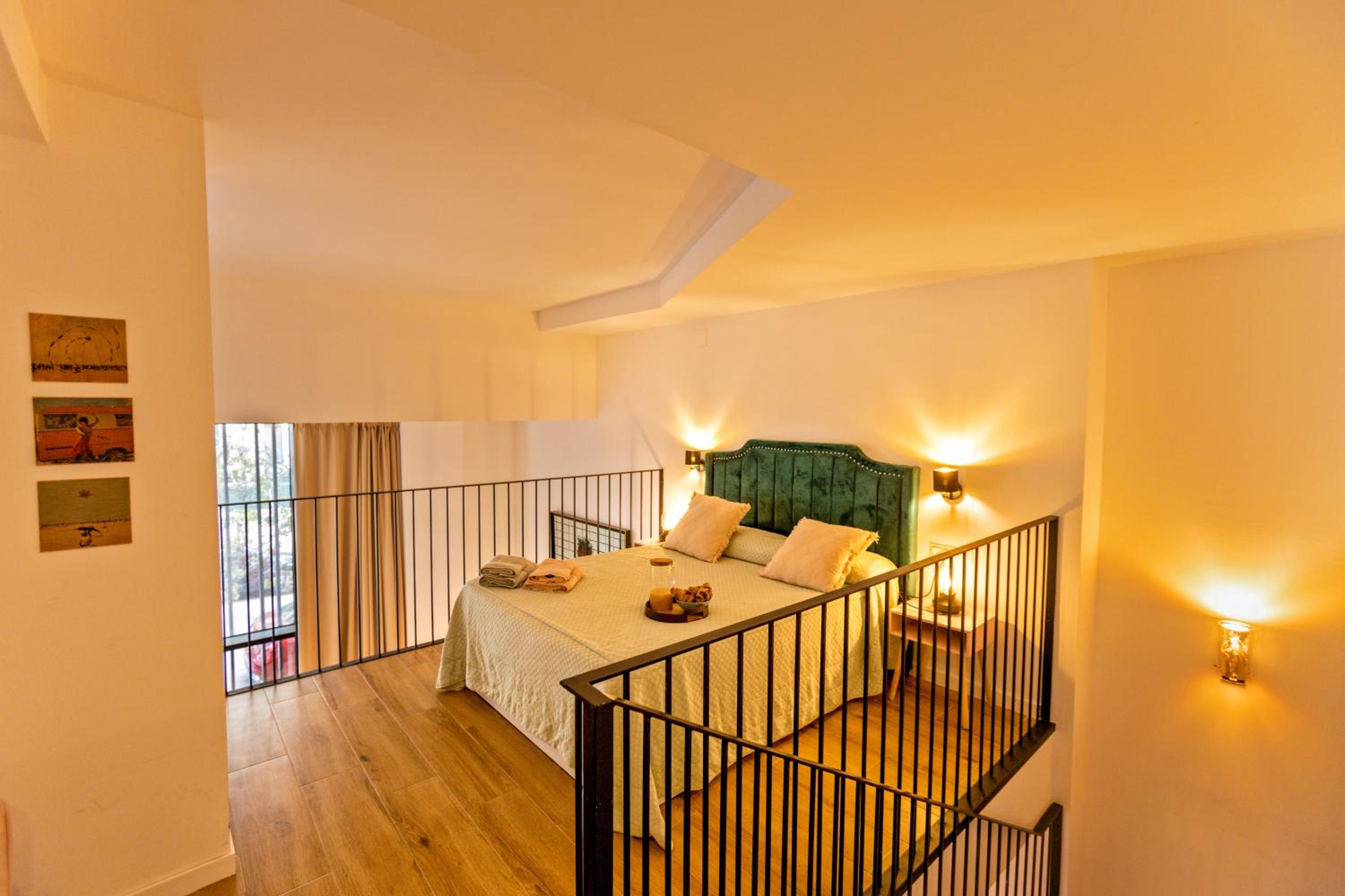 Alameda Velvet, loft en ciudad de las ciencias en Valencia