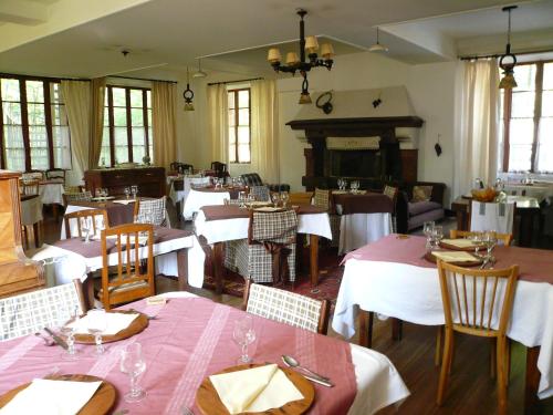 restaurant