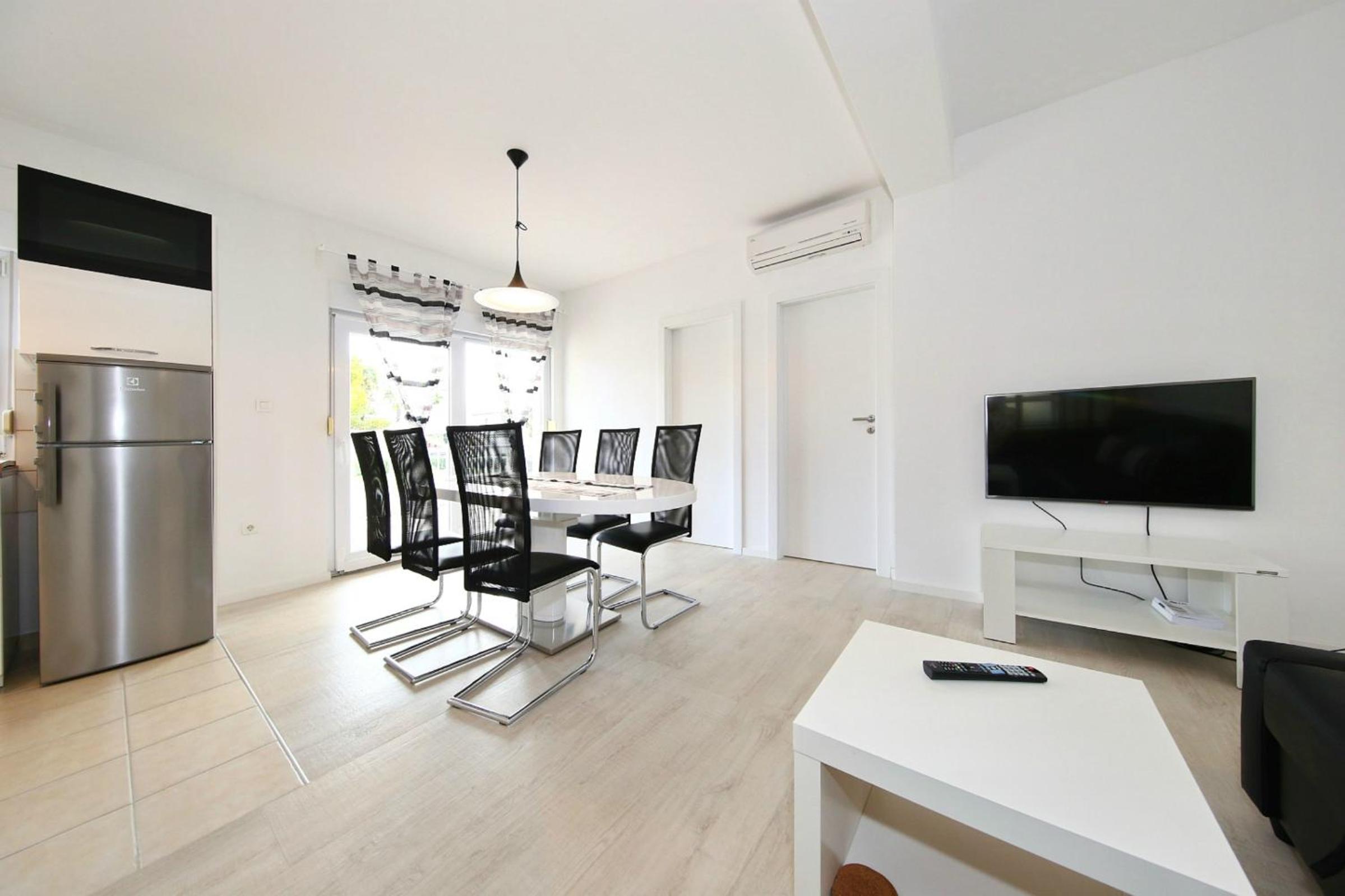 Apartments Matkovic