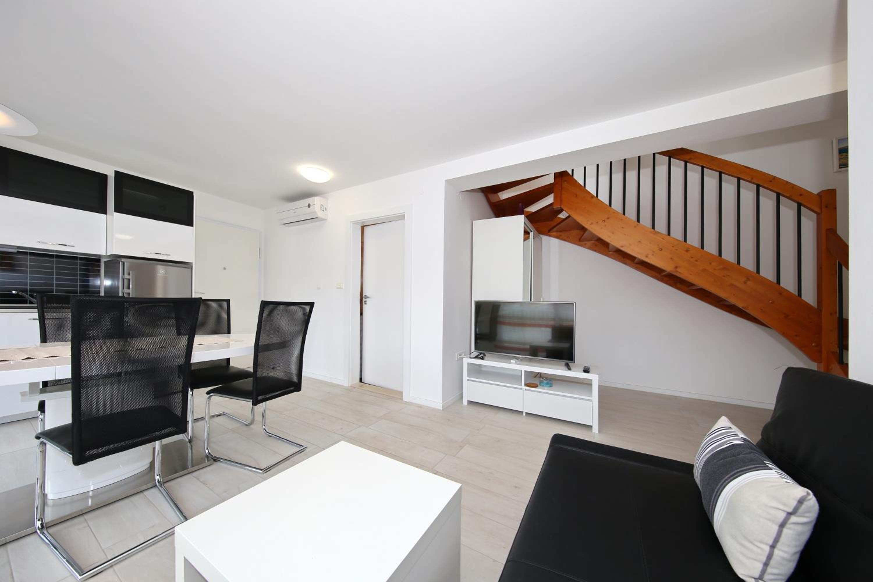 Apartments Matkovic