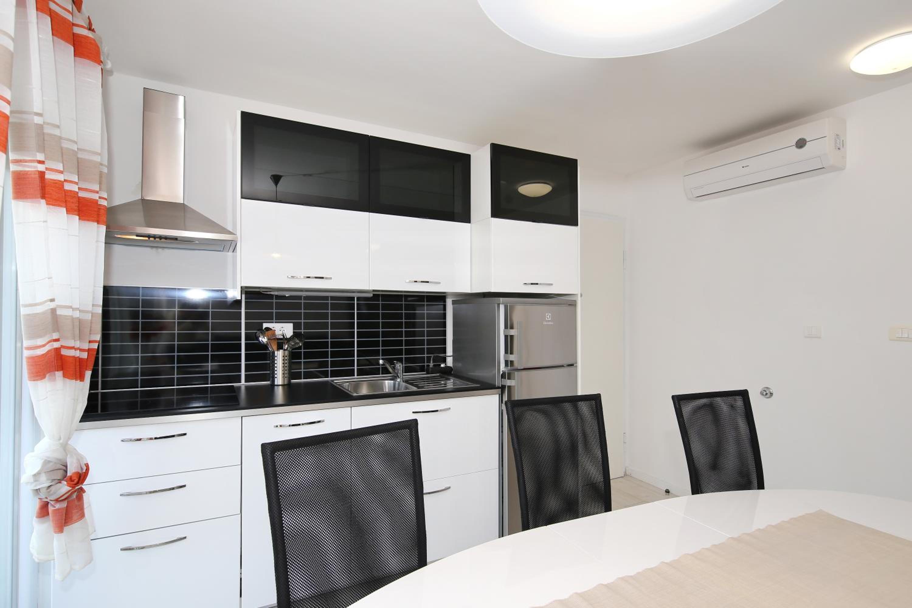 Apartments Matkovic