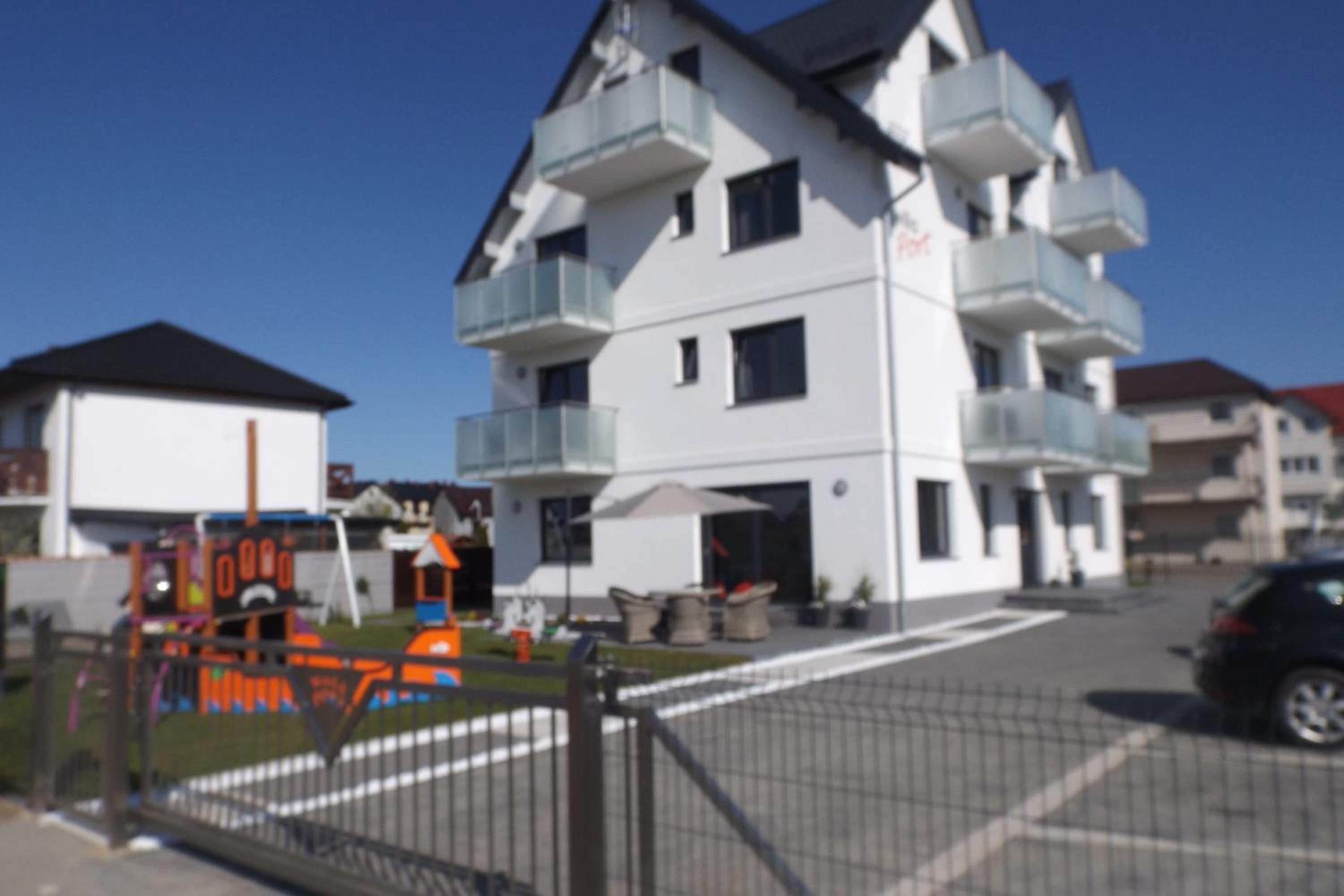 Willa Port view 5