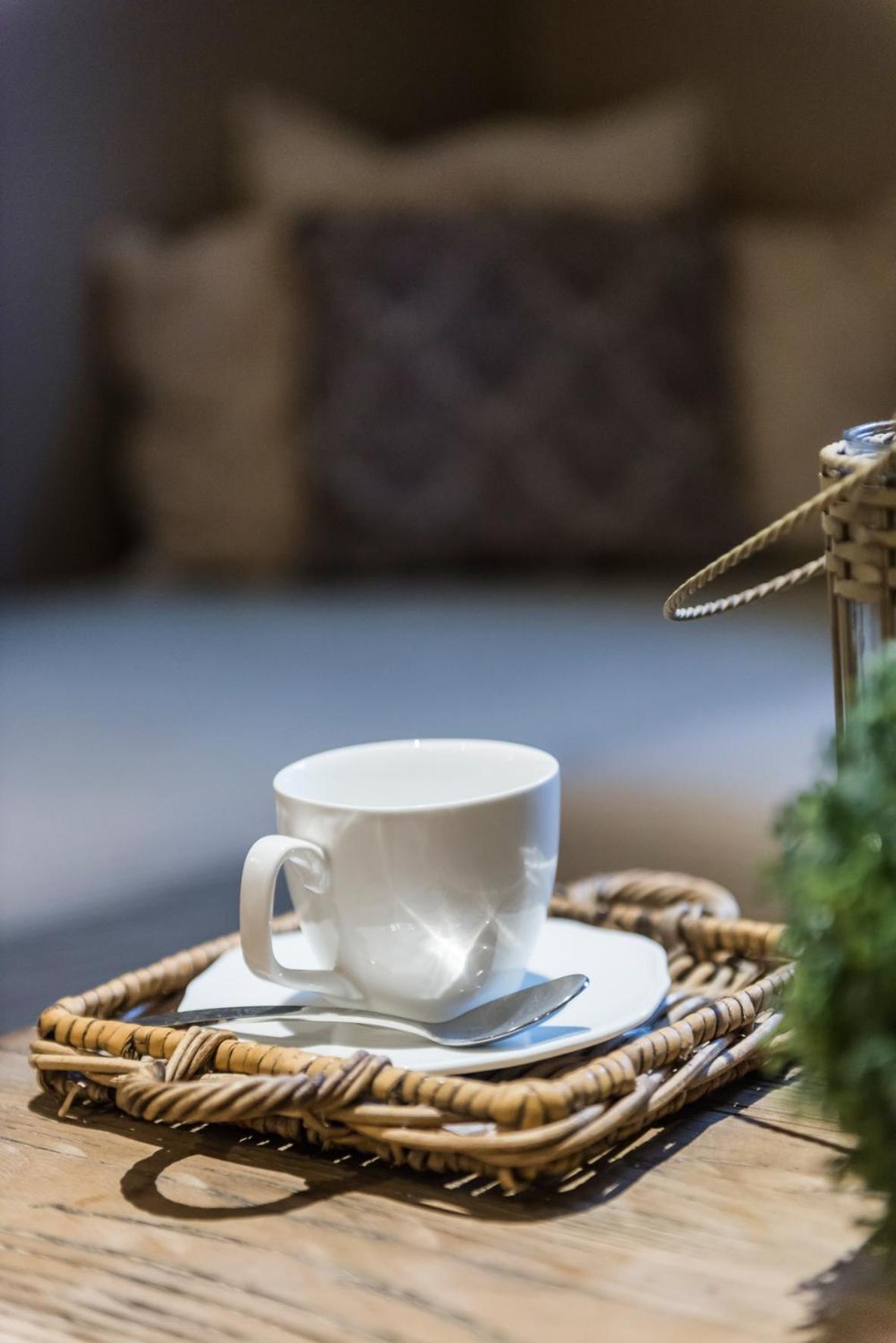 Hotel Casa-Cosi, tourist & business suites & flats with reserved parking, private sauna available - Image 1