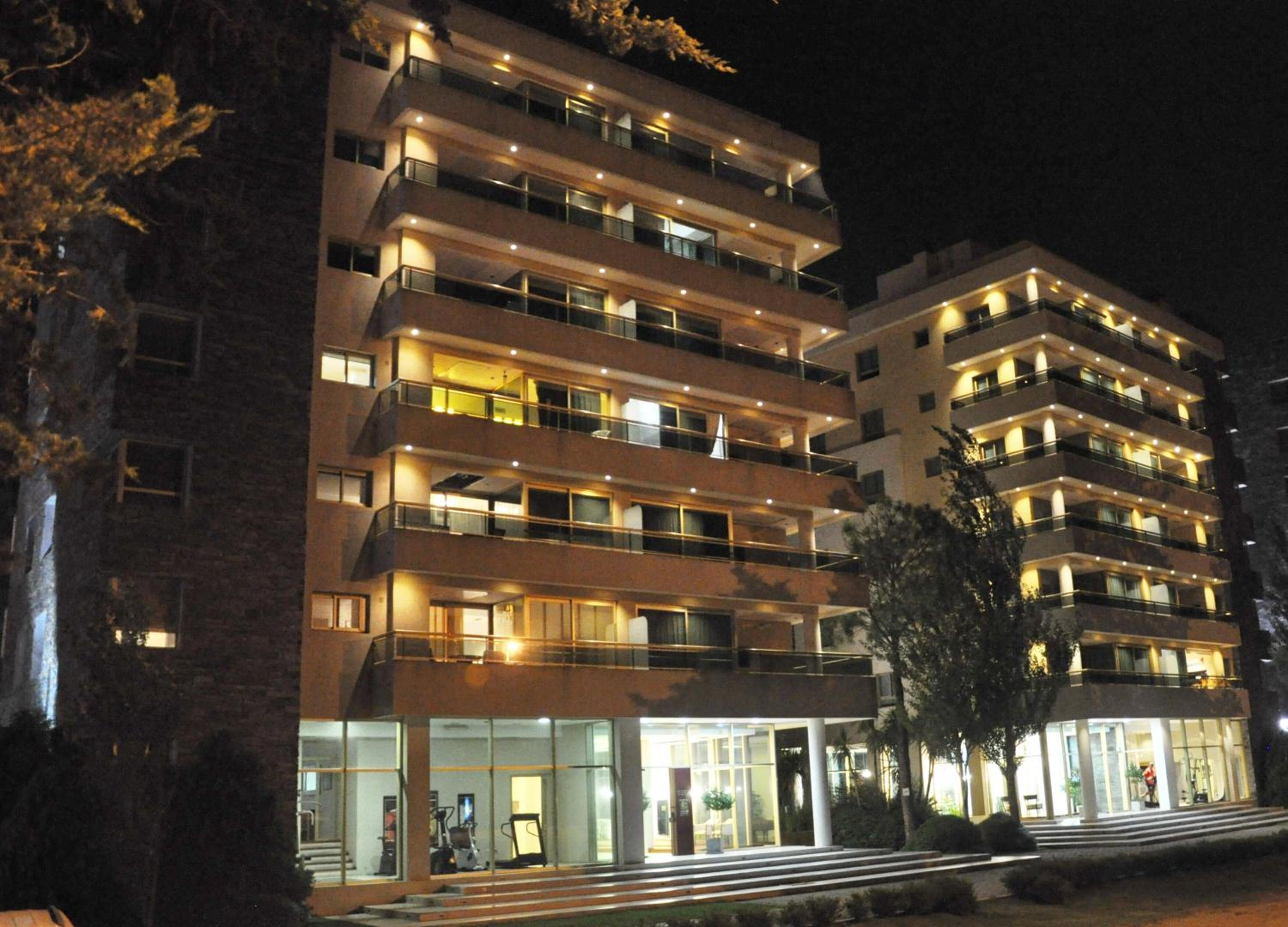 Building Albar
