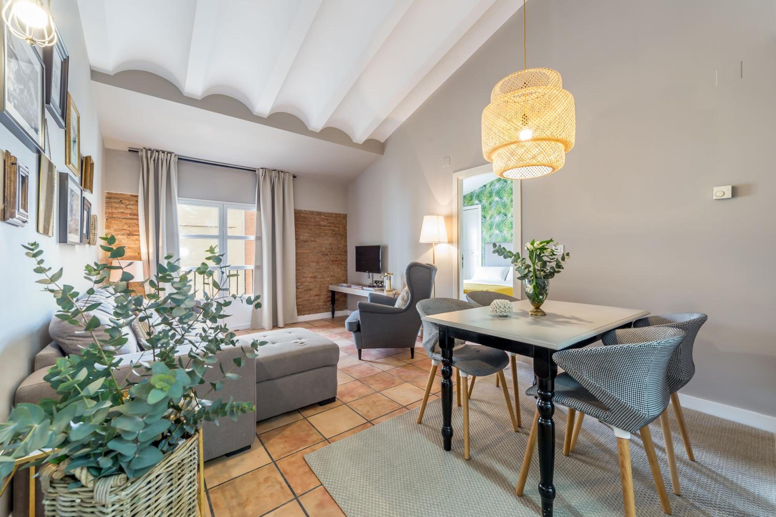 Palacio de Rojas by Moontels