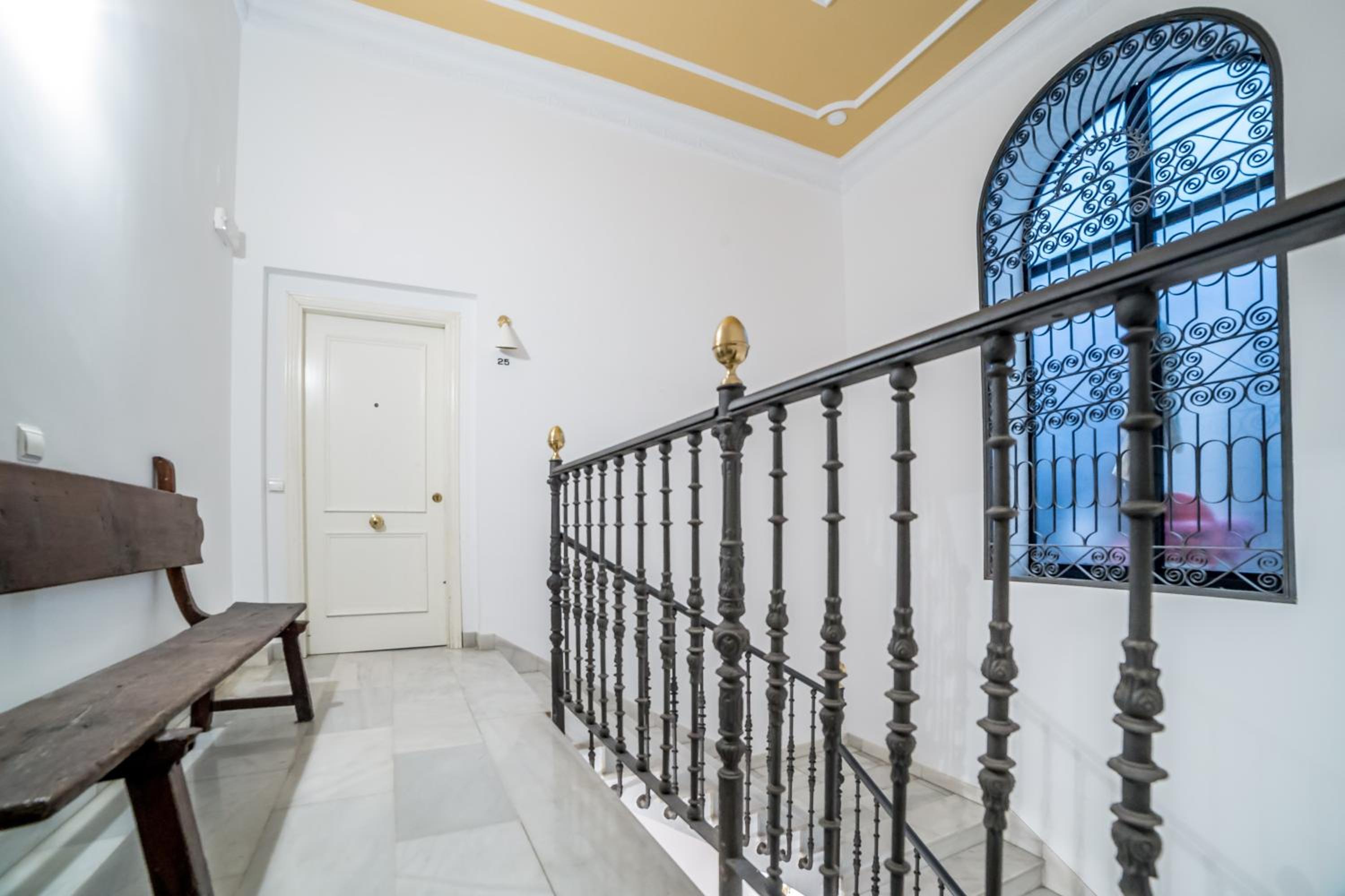 Palacio de Rojas by Moontels