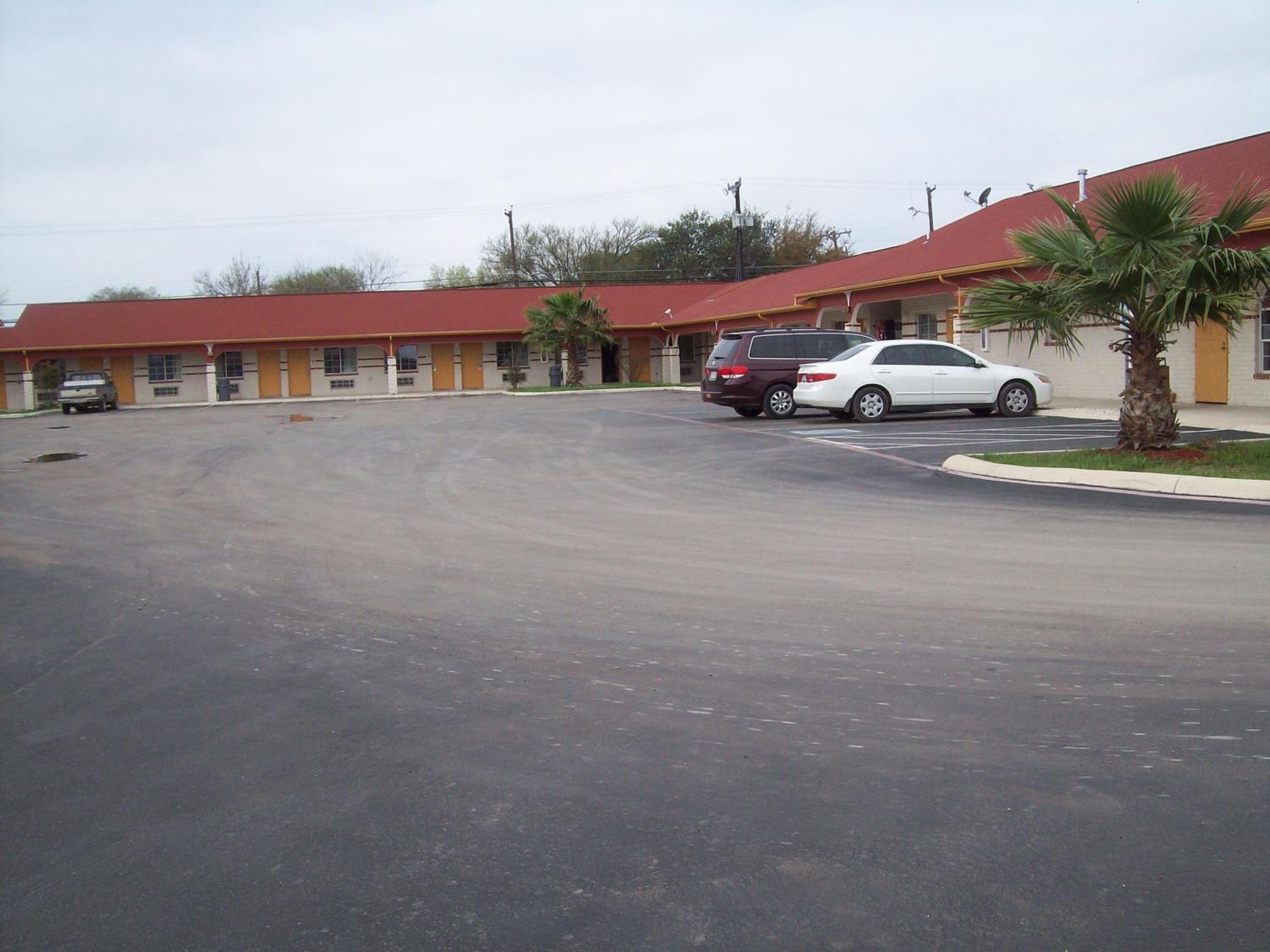 Luxury Inn and Suites Seaworld