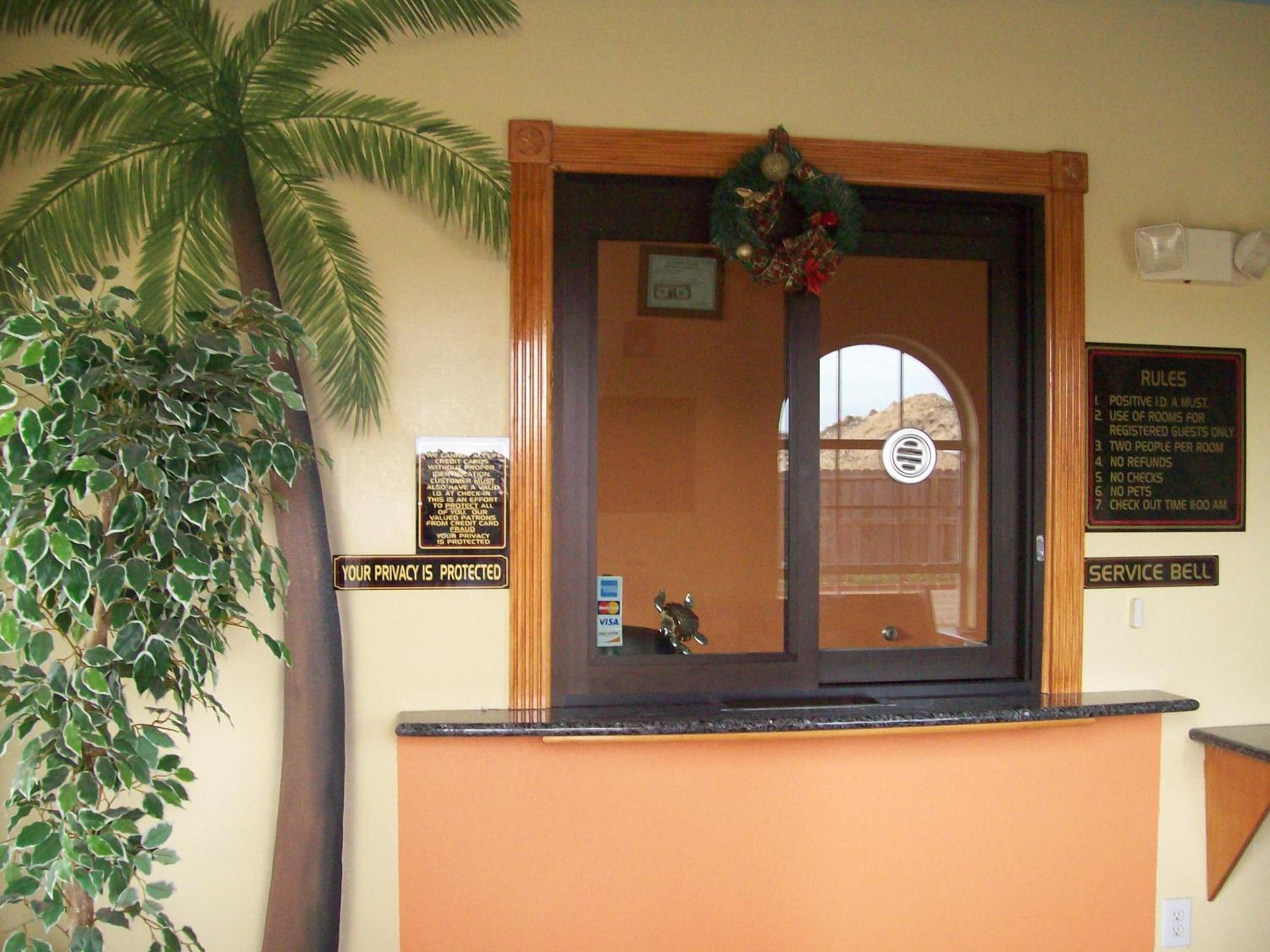 Luxury Inn and Suites Seaworld