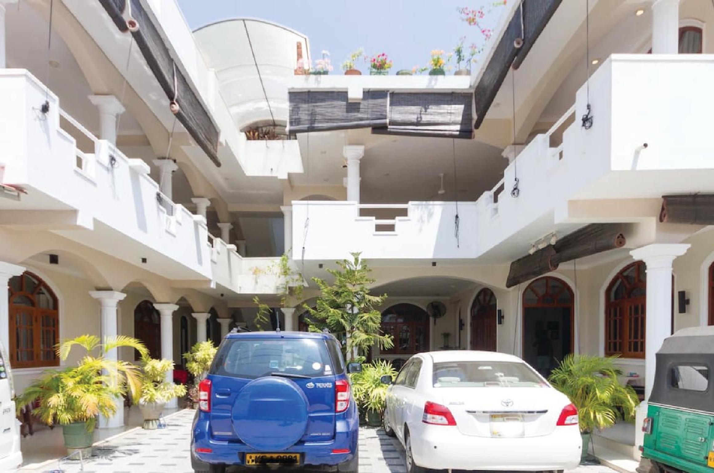 Hotel Angel Inn Guest House - Image 1