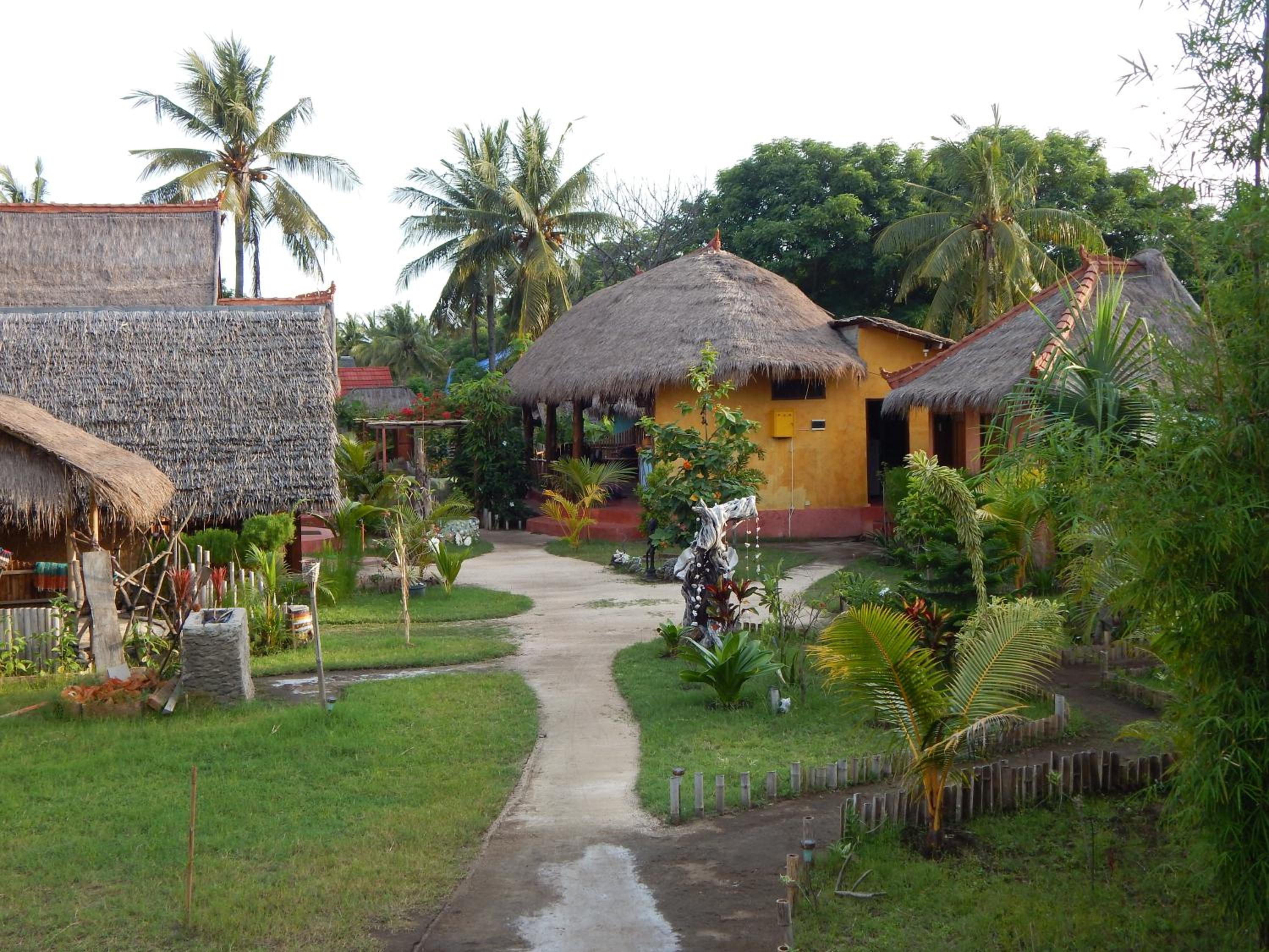 Kampung Meno Bungalows view 5