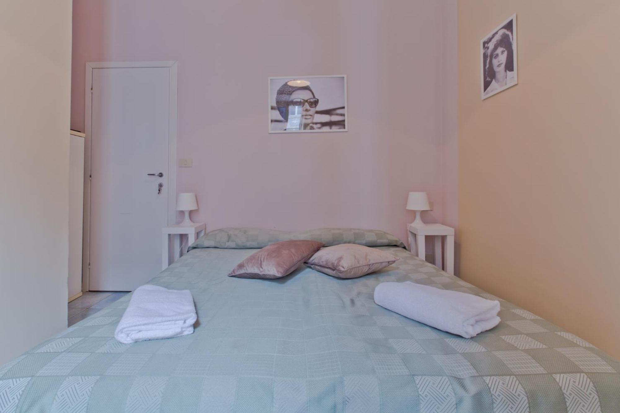 Oscar Rooms