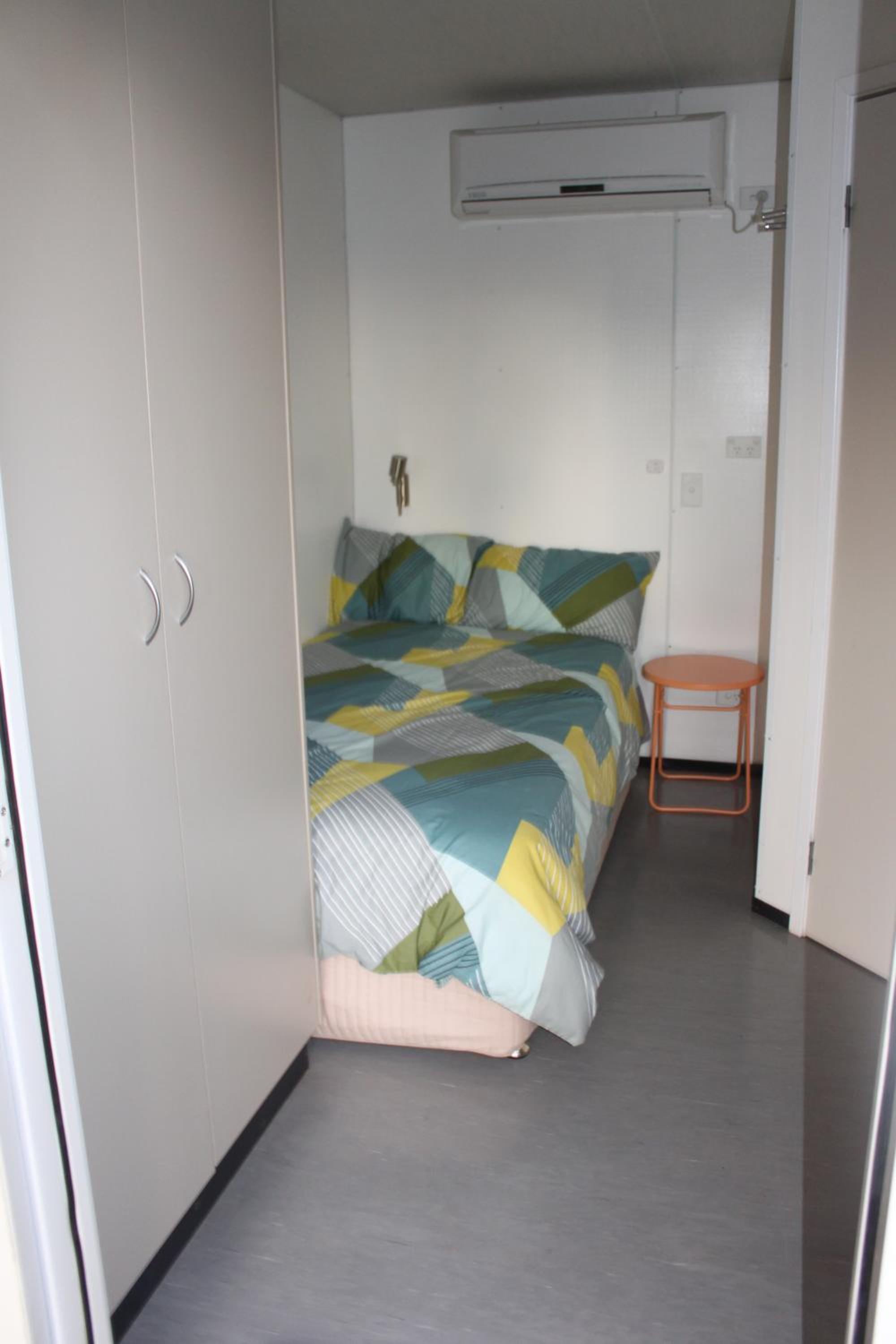 Photo 10
