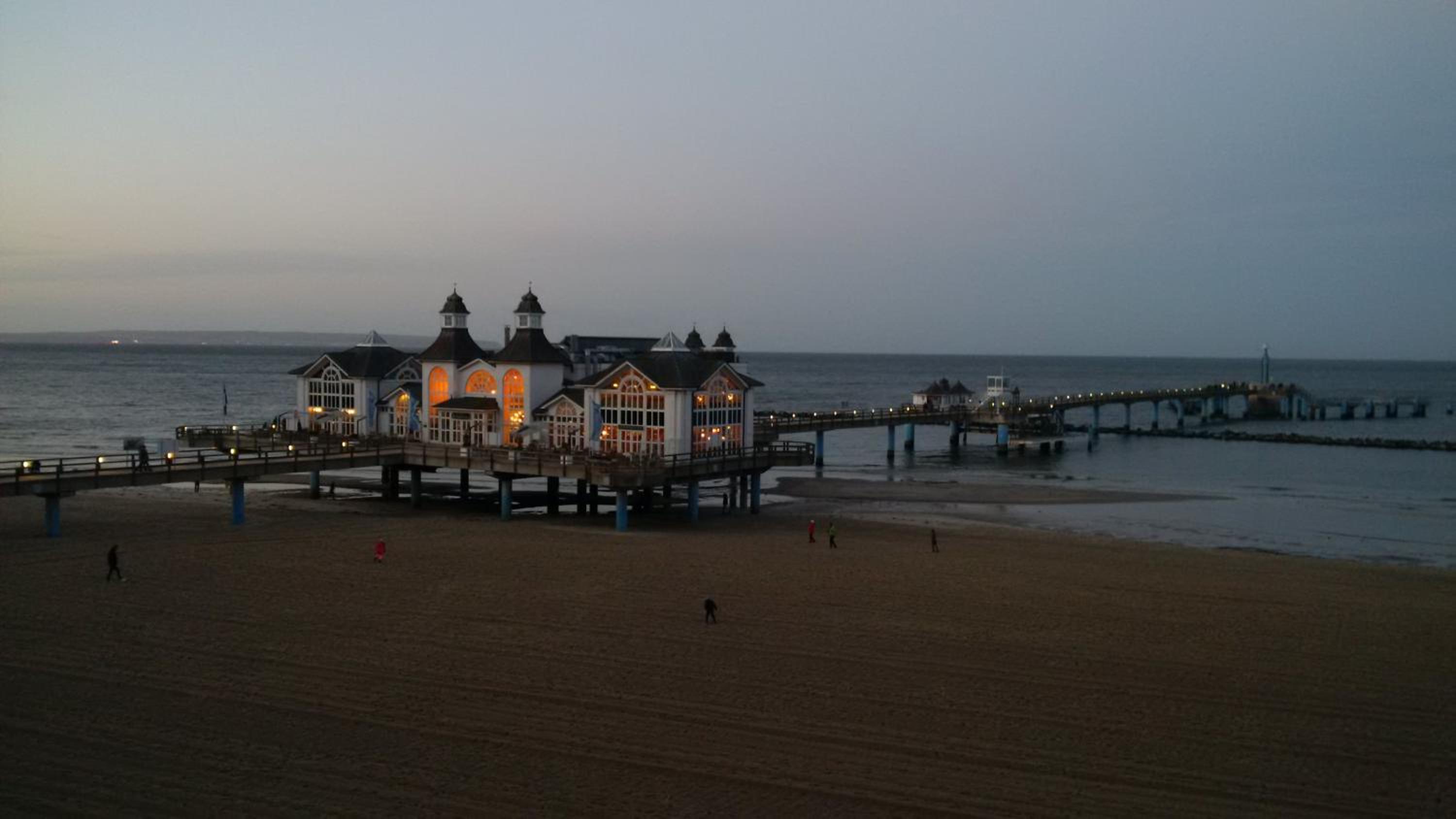 Ferienhaus Boddenkiek mit Wasserblick in Seedorf view 3