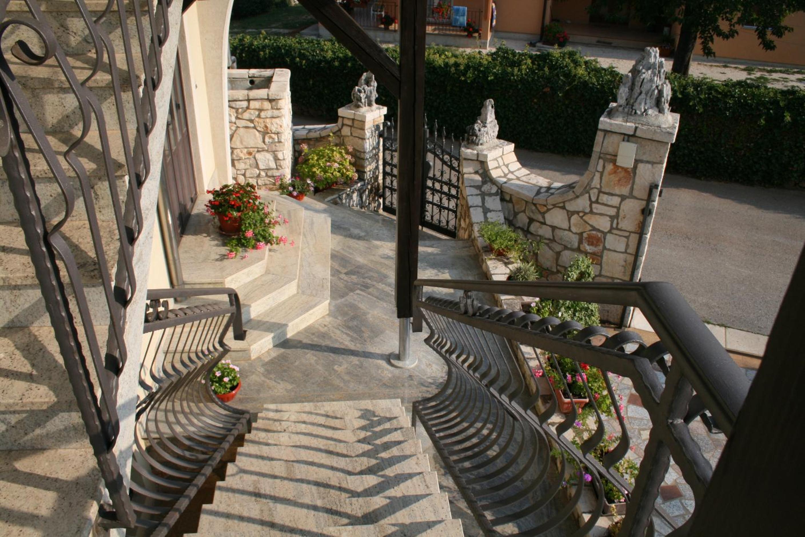 Apartman Pokrajac Twin view 4