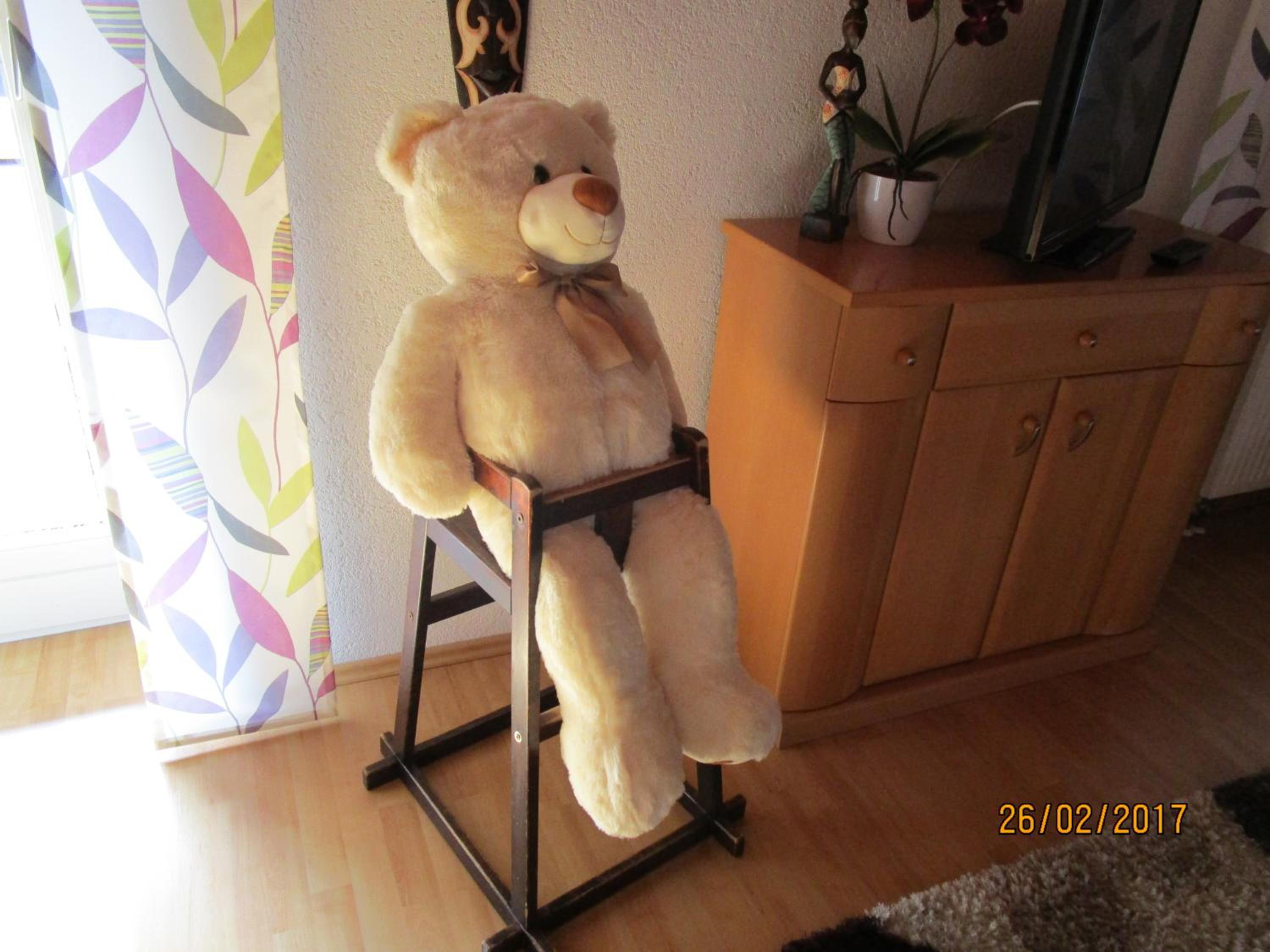 Photo 33