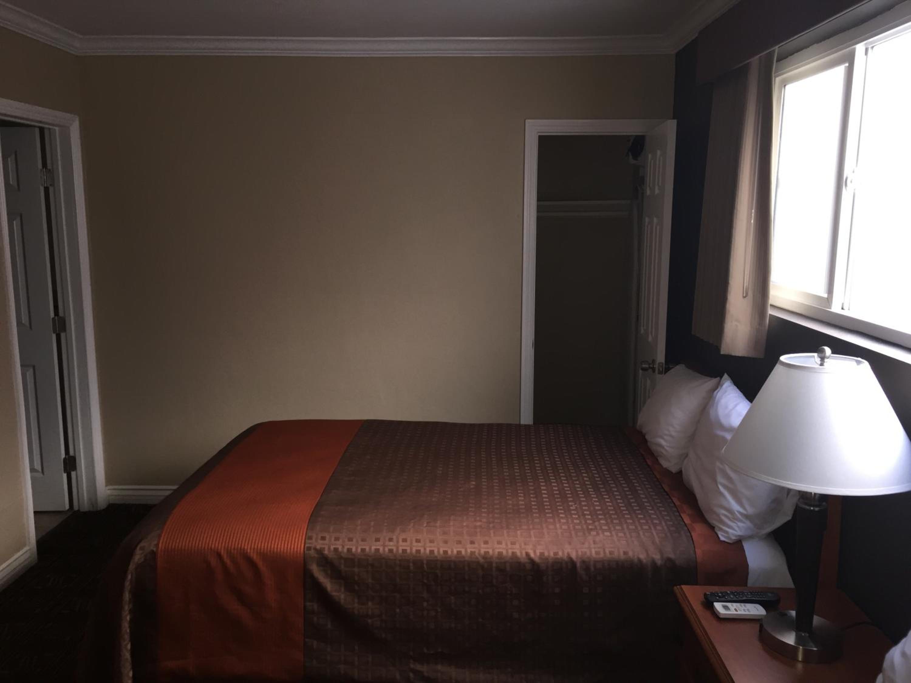 Seaside Motel view 5