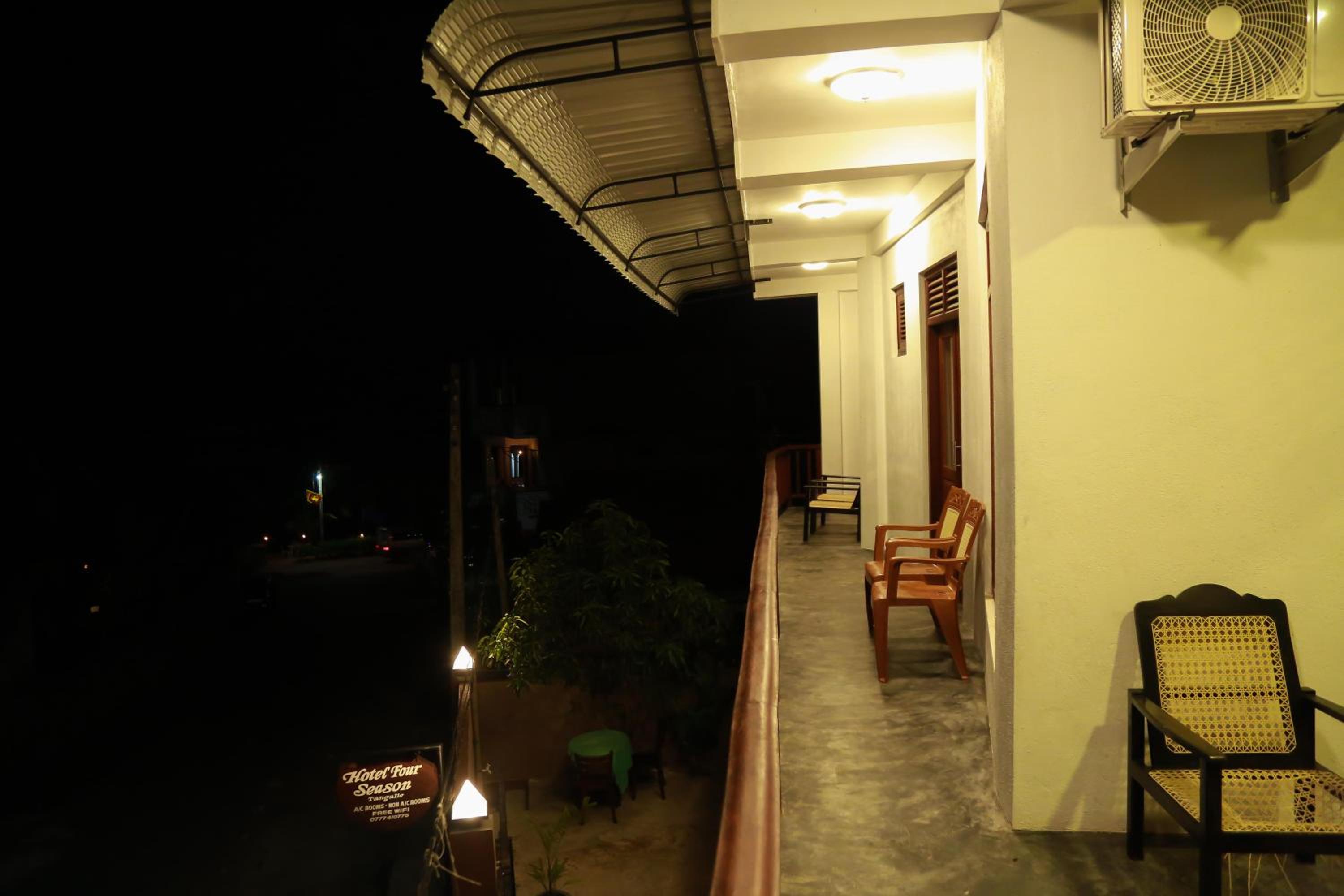 Photo 28
