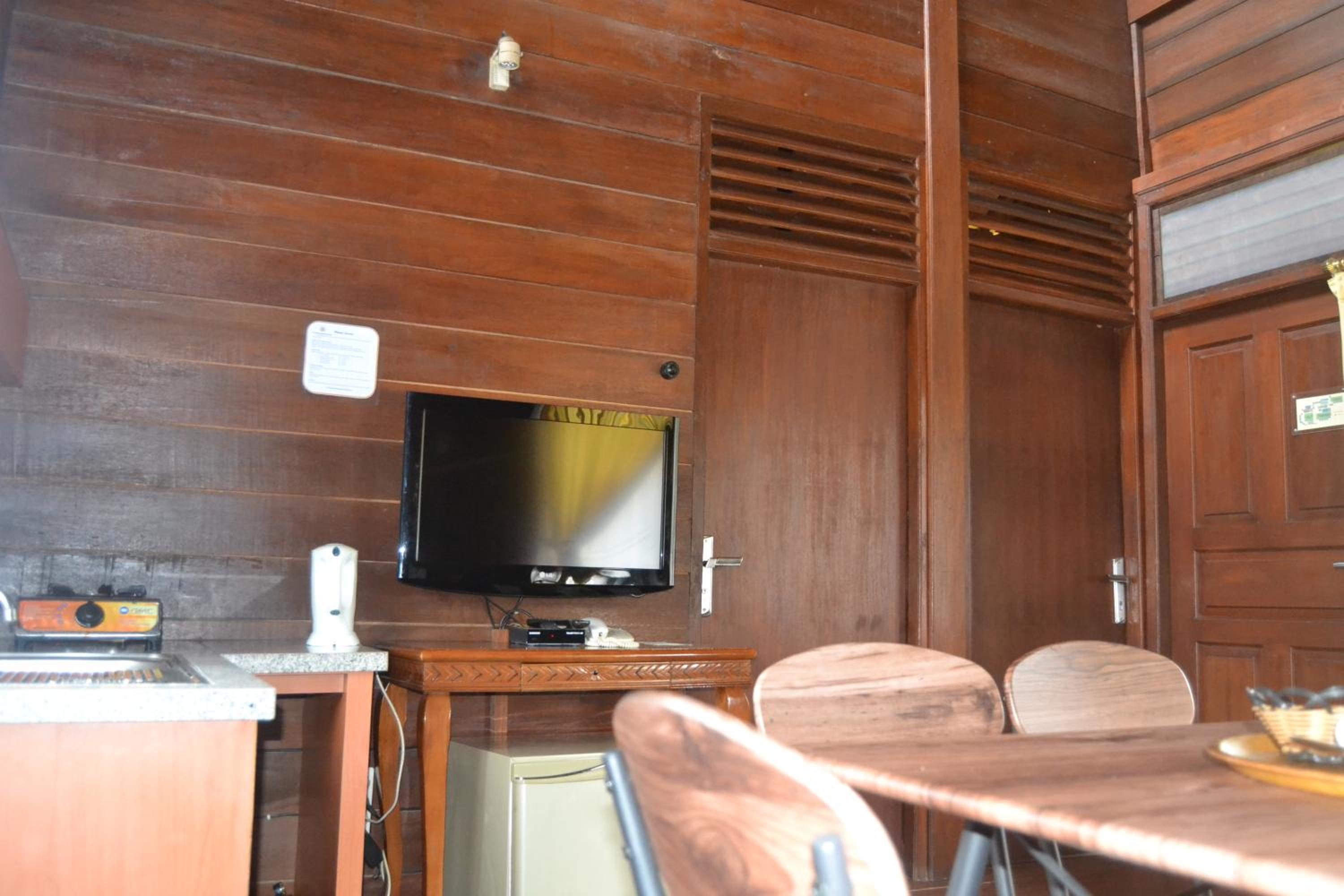 Citra Cikopo Hotel & Family Cottages