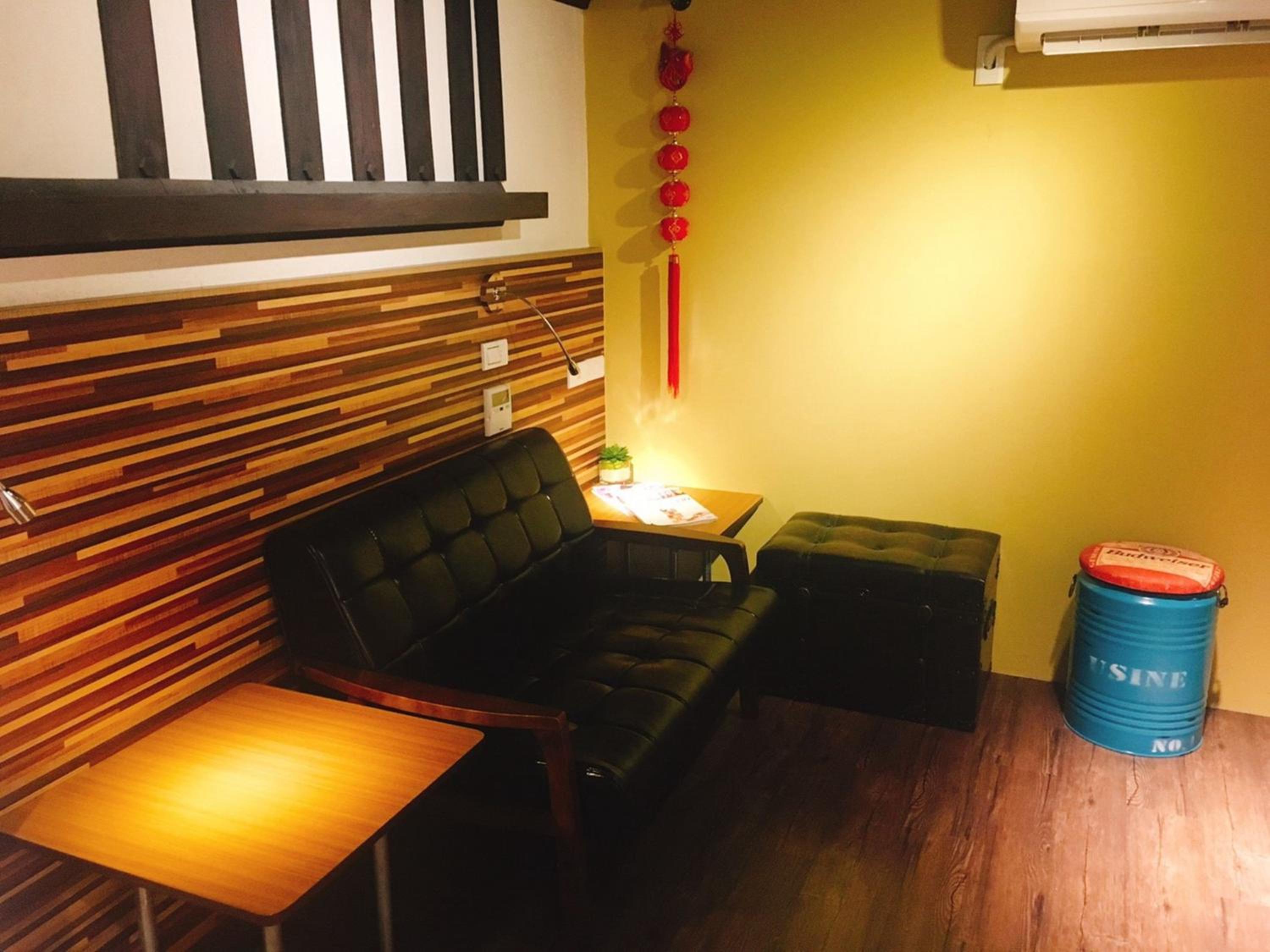 R10 Eco Hotel