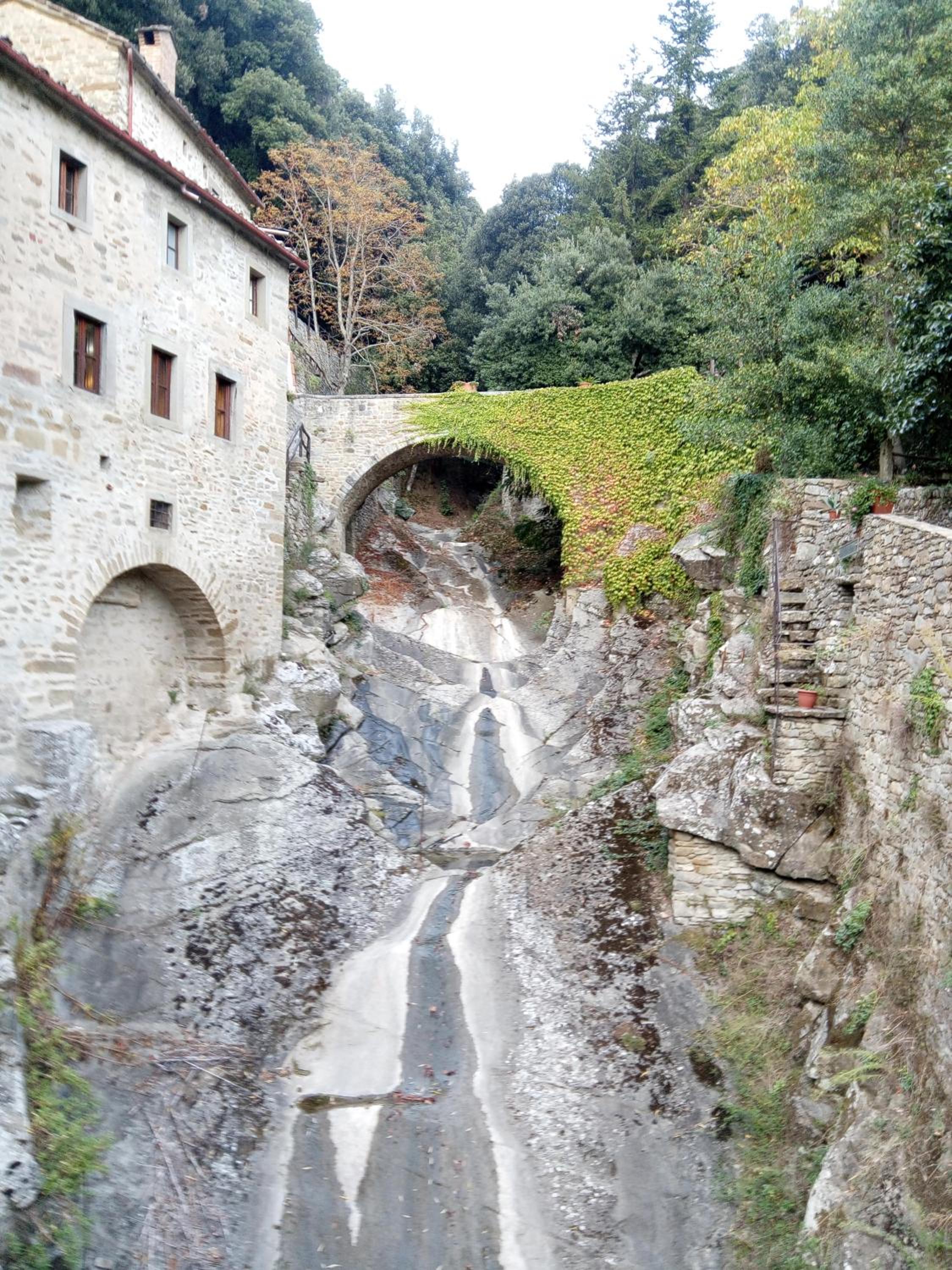 Borgo Iris