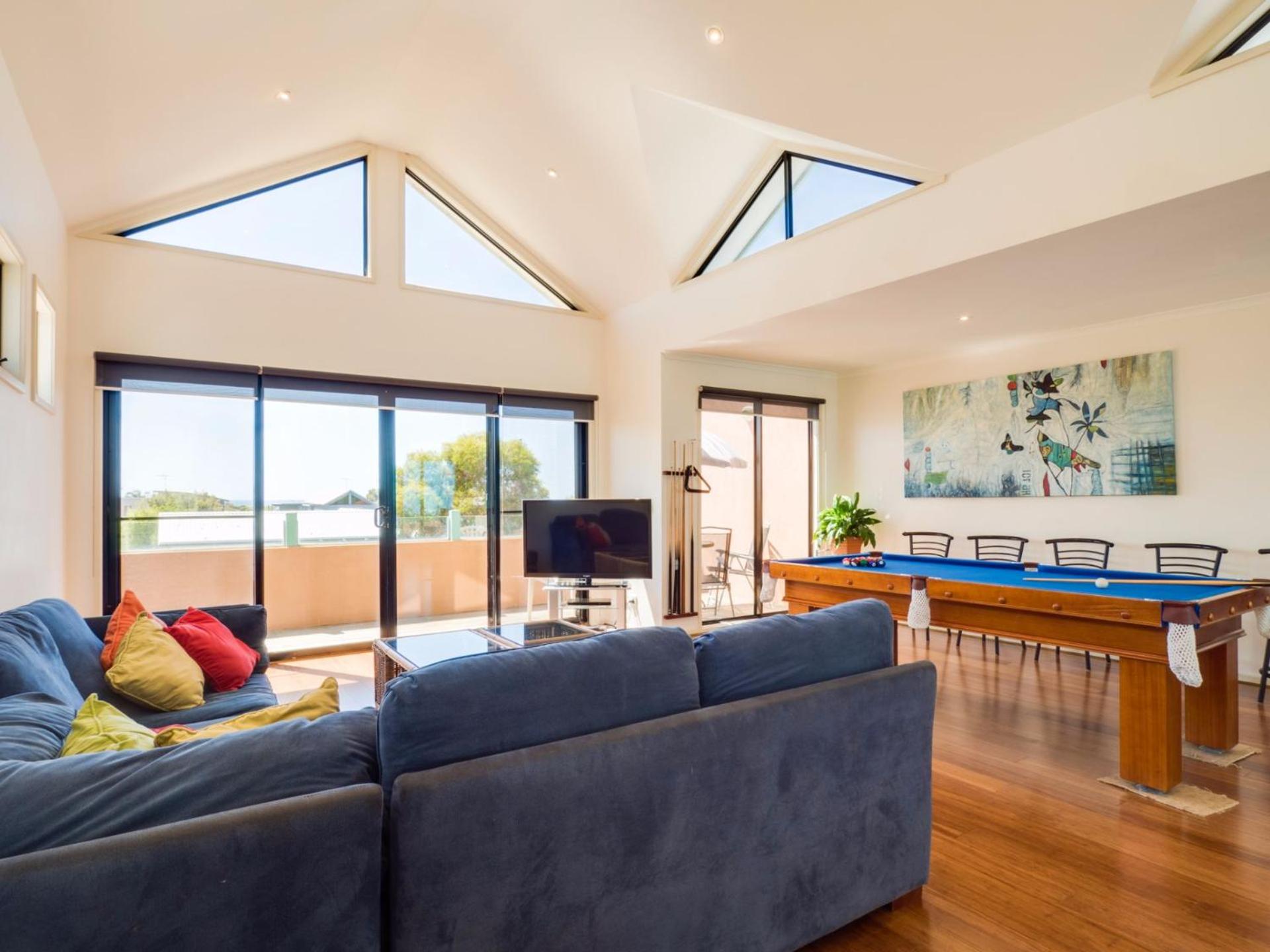 Torquay Vacations - Fischer Torquay by Gold Star Stays - Property Image 4