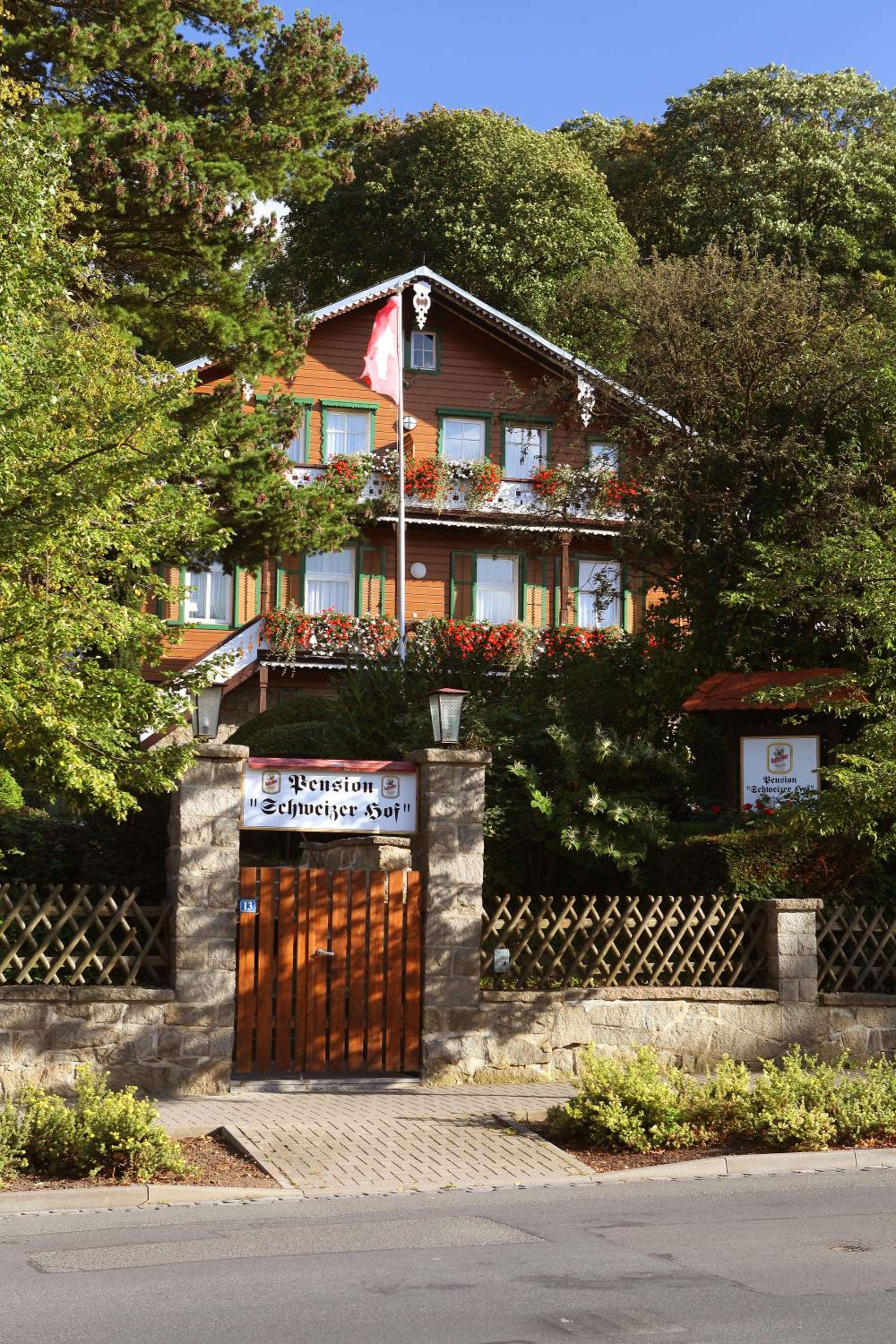 Pension Schweizer Hof view 4