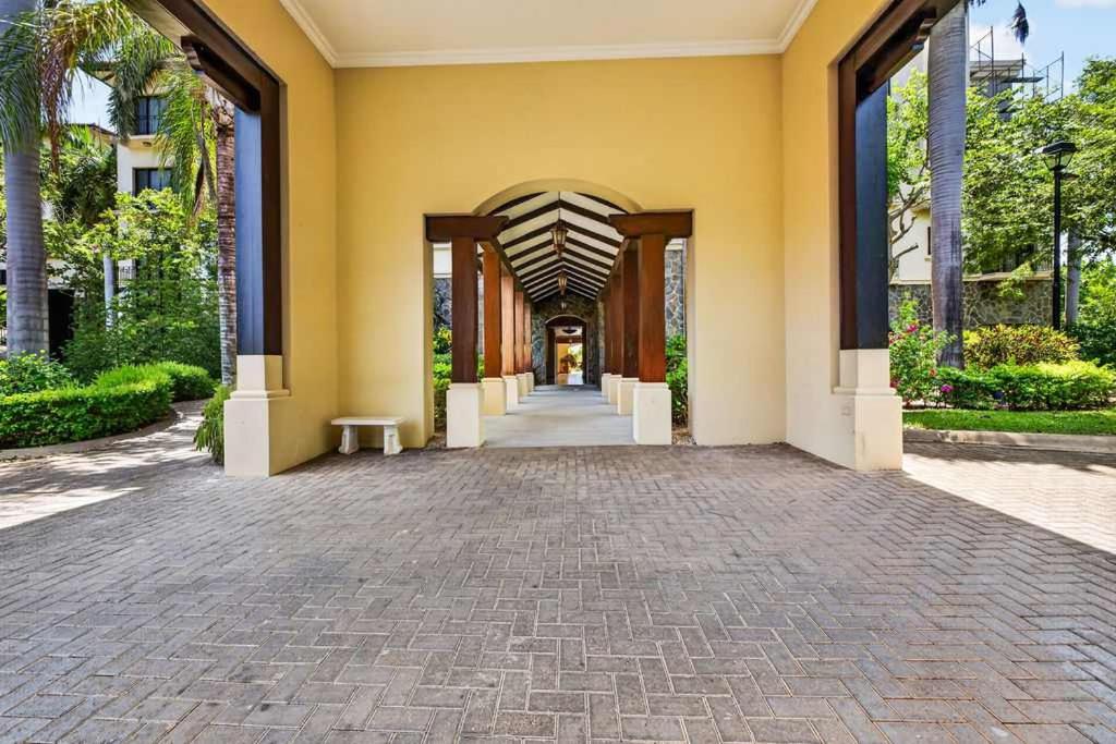 Malinche 110-B, 1 Bedroom Condo At Reserva Conchal