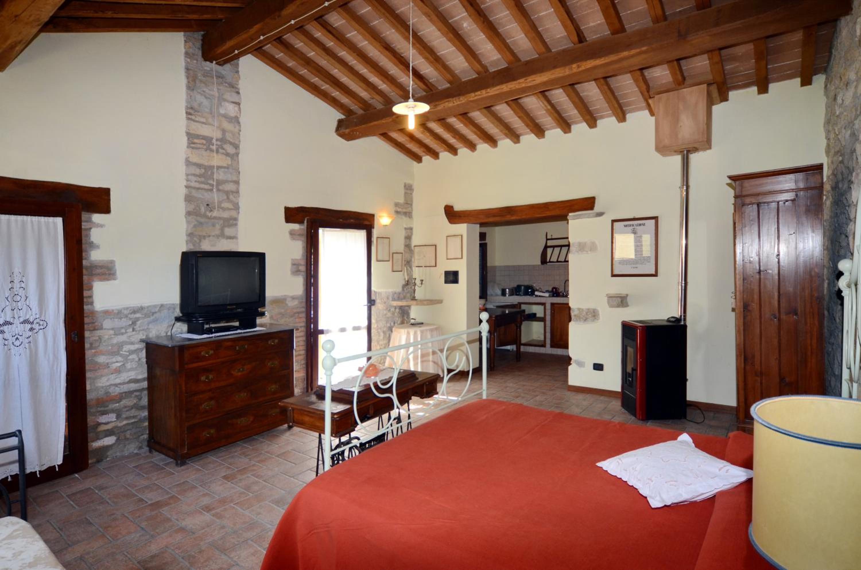 Borgo Di Cortolla view 3