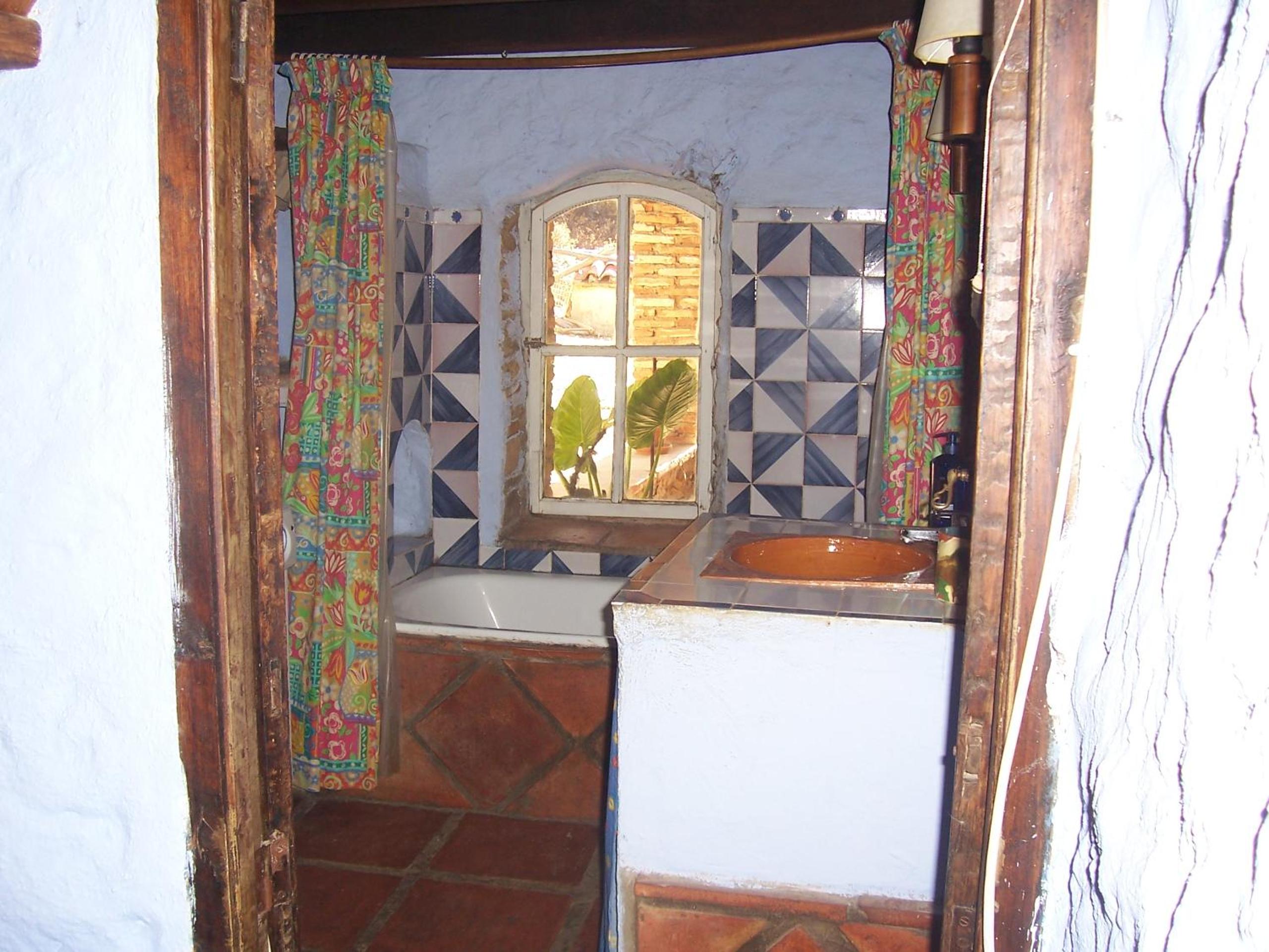 Casas el Alamillo- el Castañero view 3