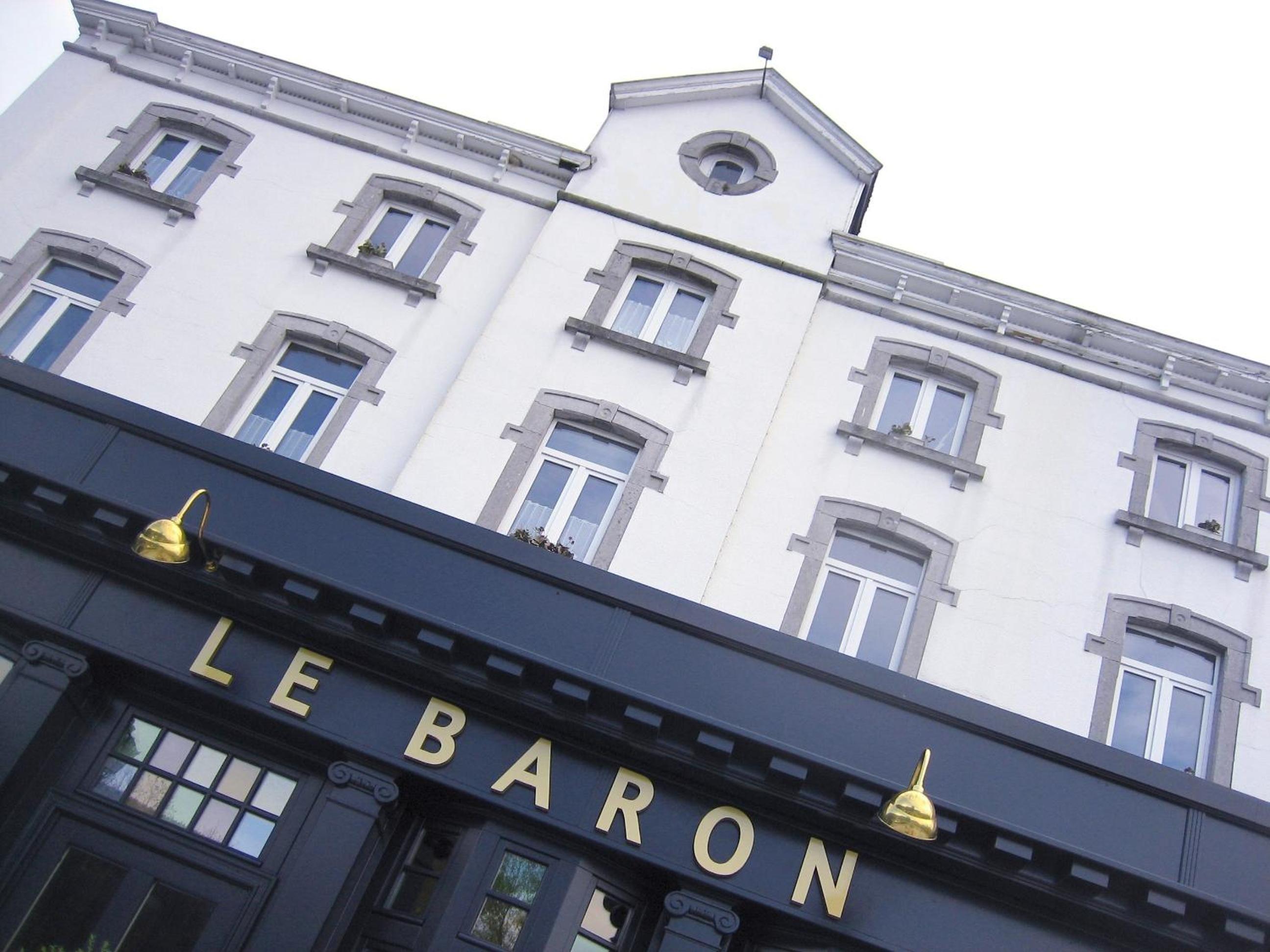 Le Baron Suites & Apartments view 5